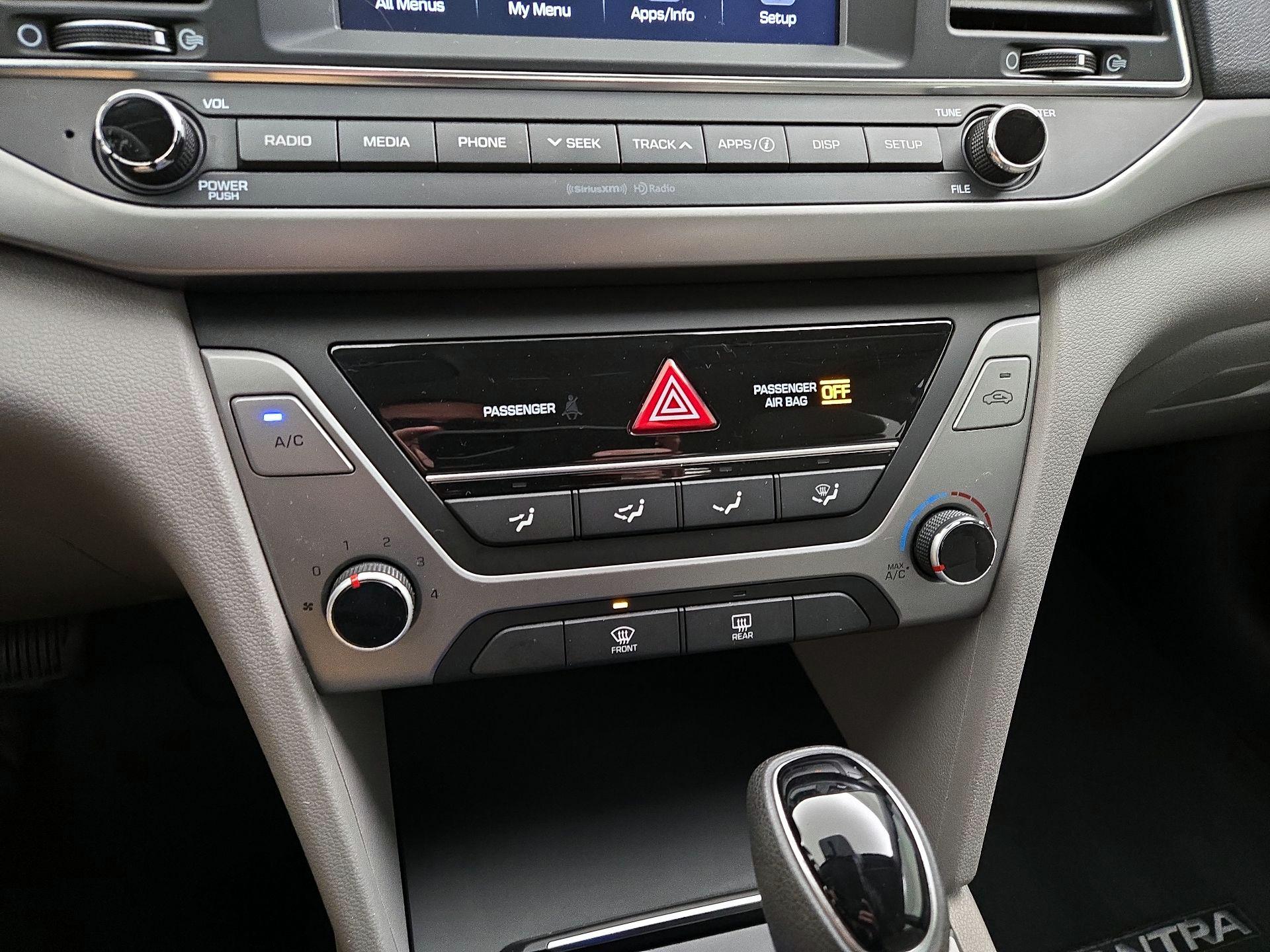 Thumbnail: 2018 Hyundai Elantra - 16