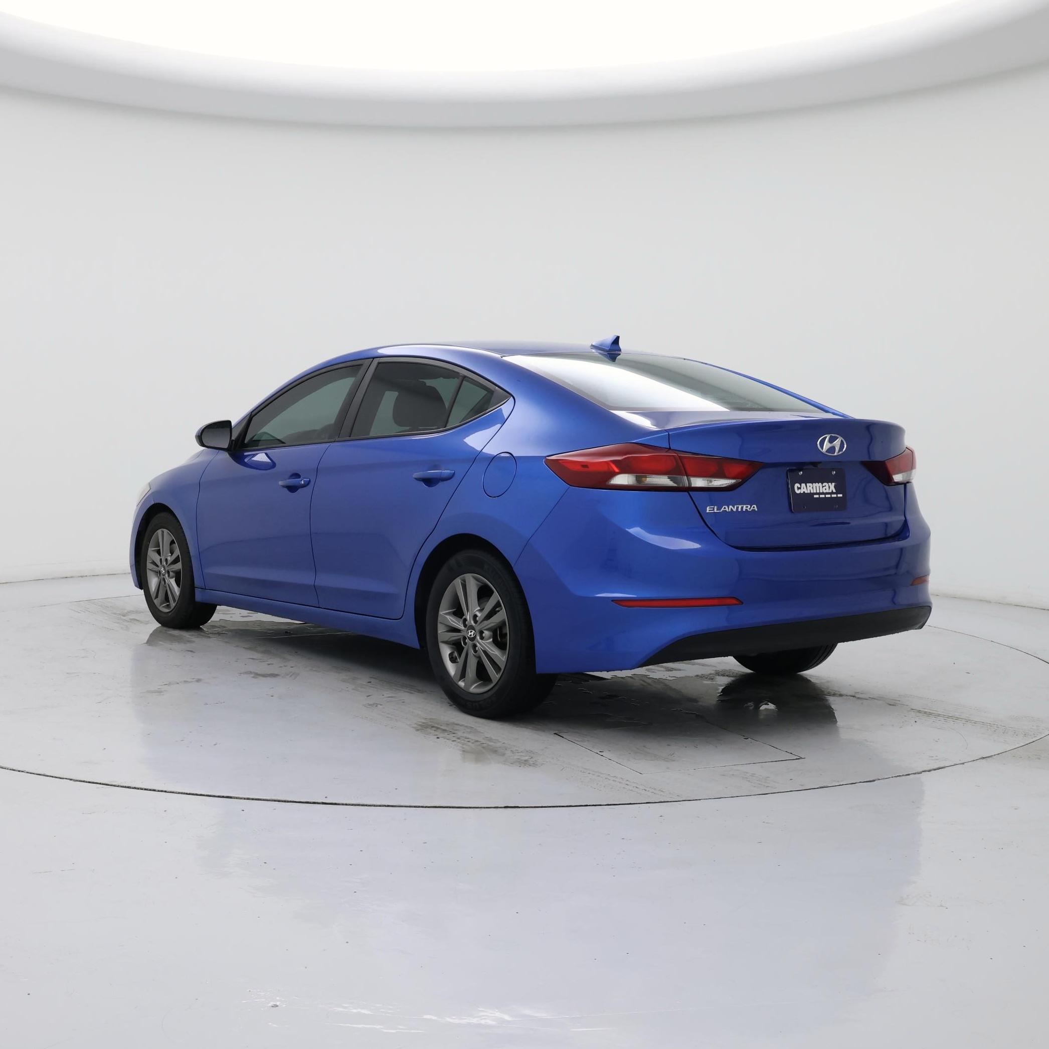 Thumbnail: 2018 Hyundai Elantra - 2