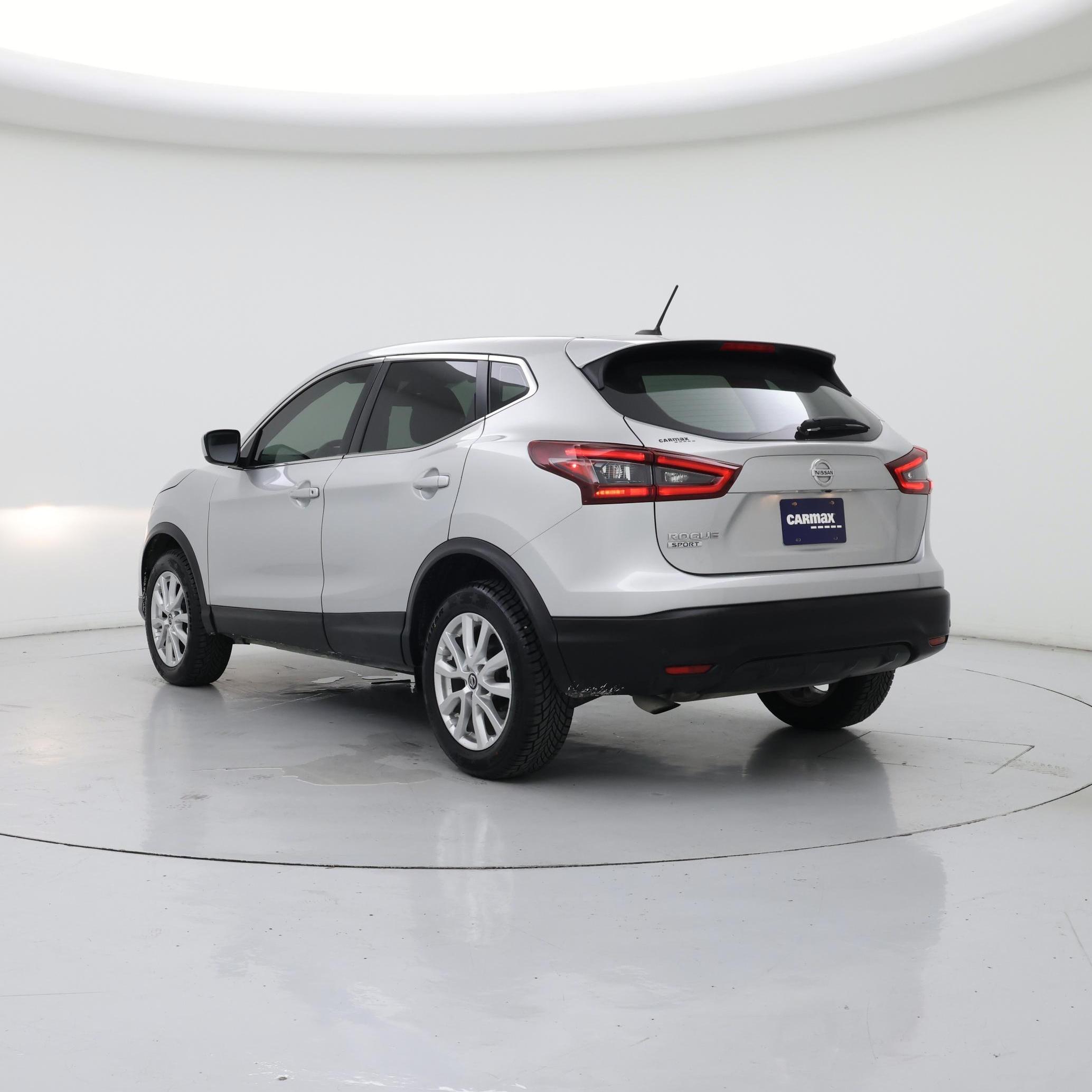 Thumbnail: 2020 Nissan Rogue Sport - 2