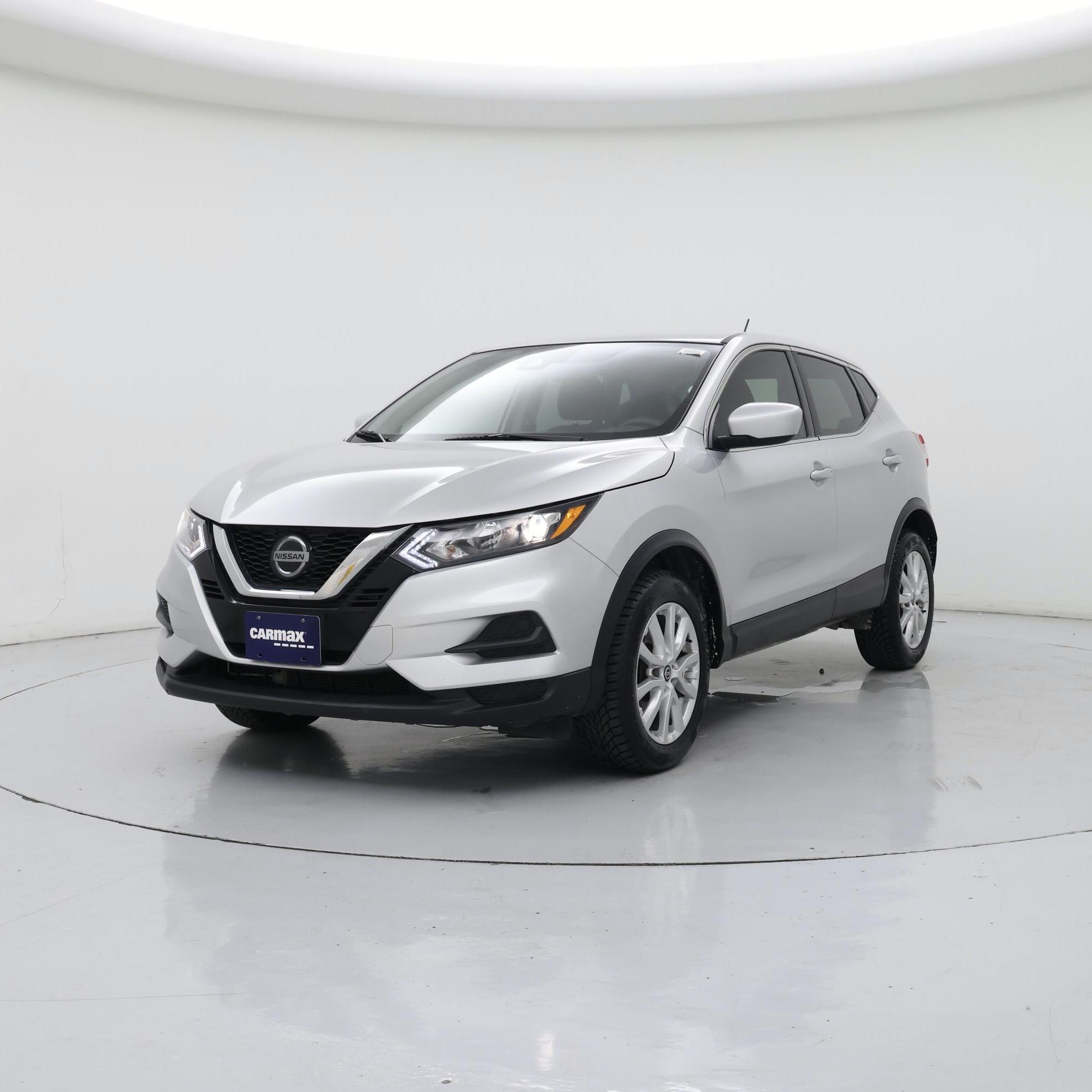 Thumbnail: 2020 Nissan Rogue Sport - 4