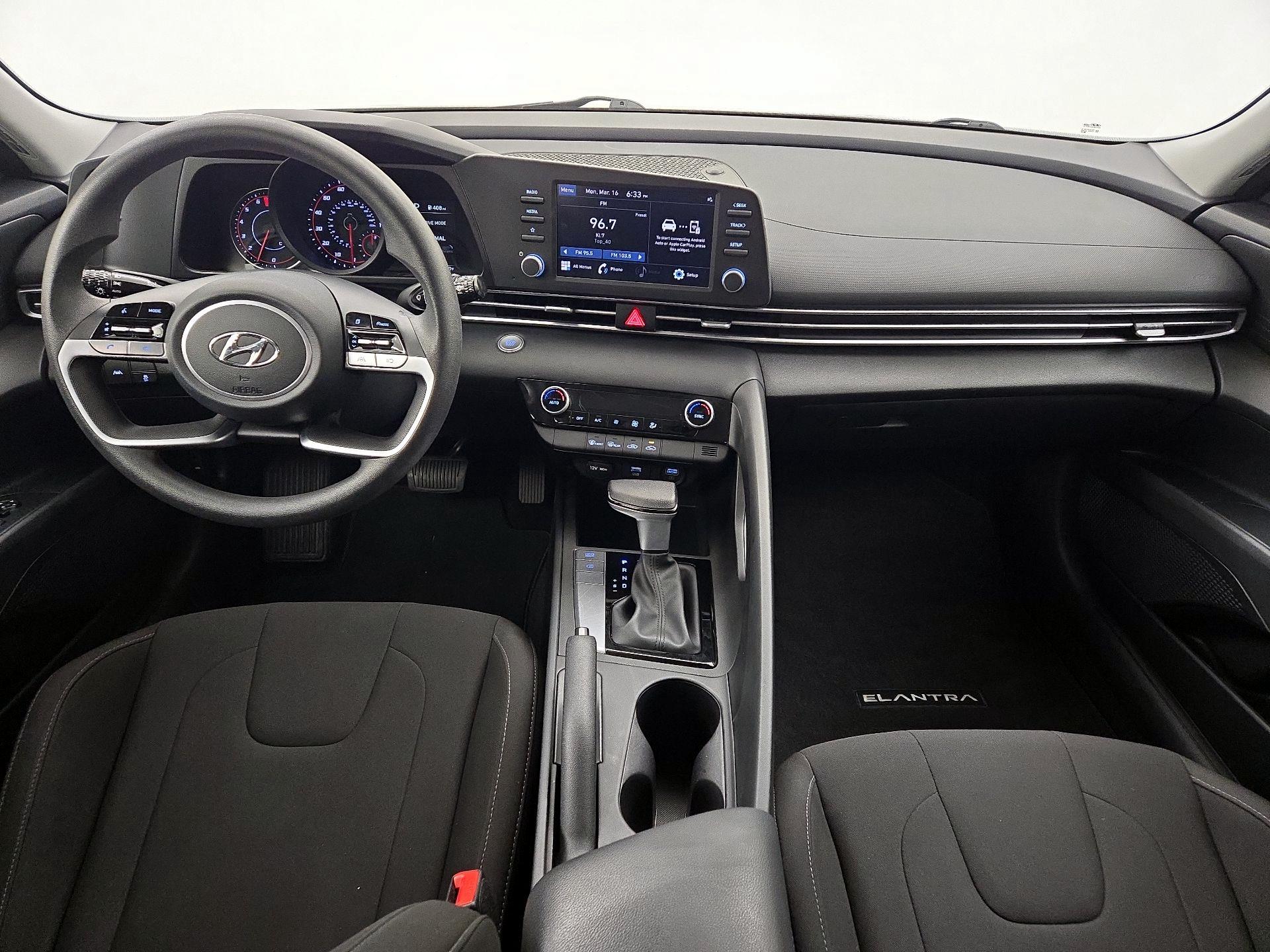 Thumbnail: 2023 Hyundai Elantra - 9
