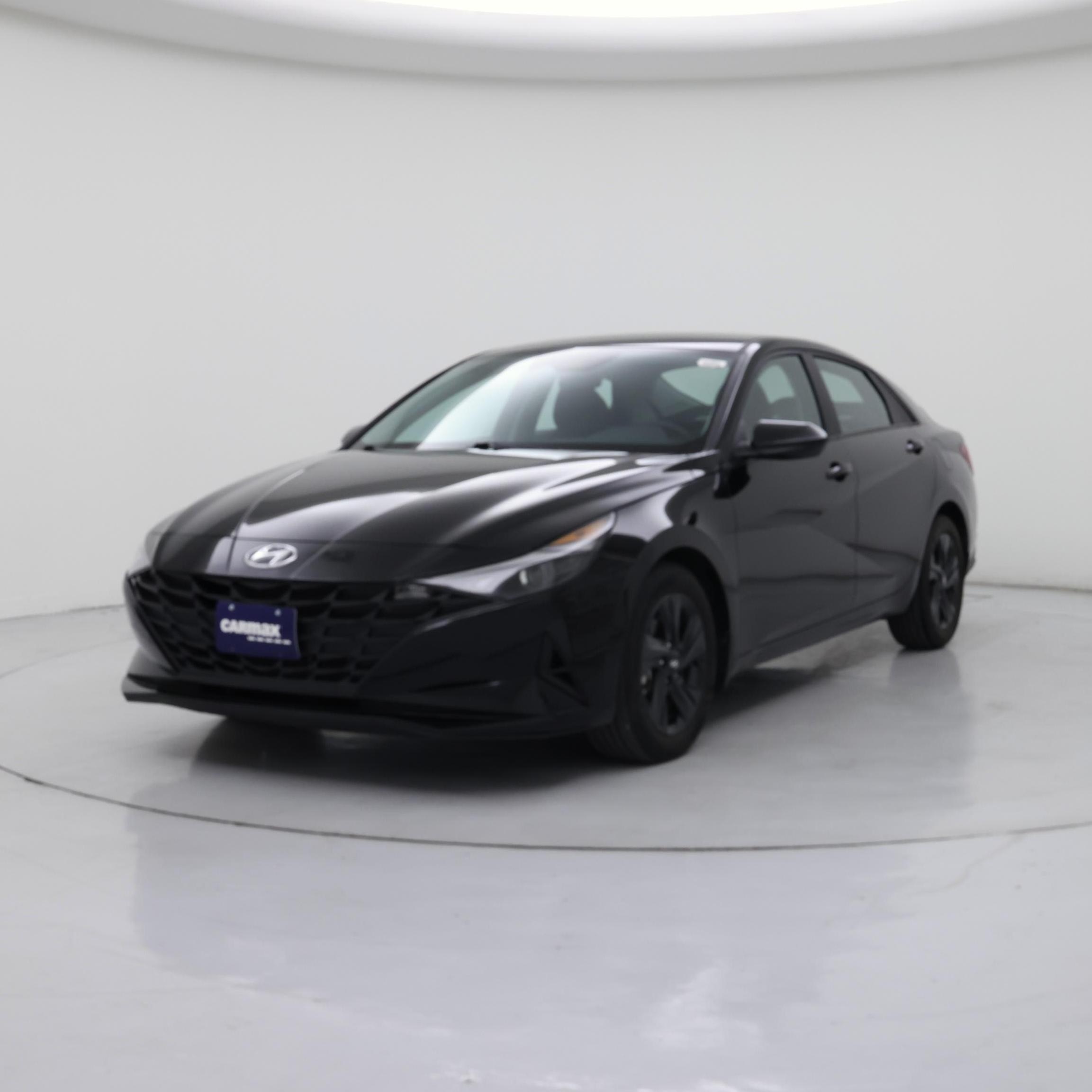 Thumbnail: 2023 Hyundai Elantra - 4