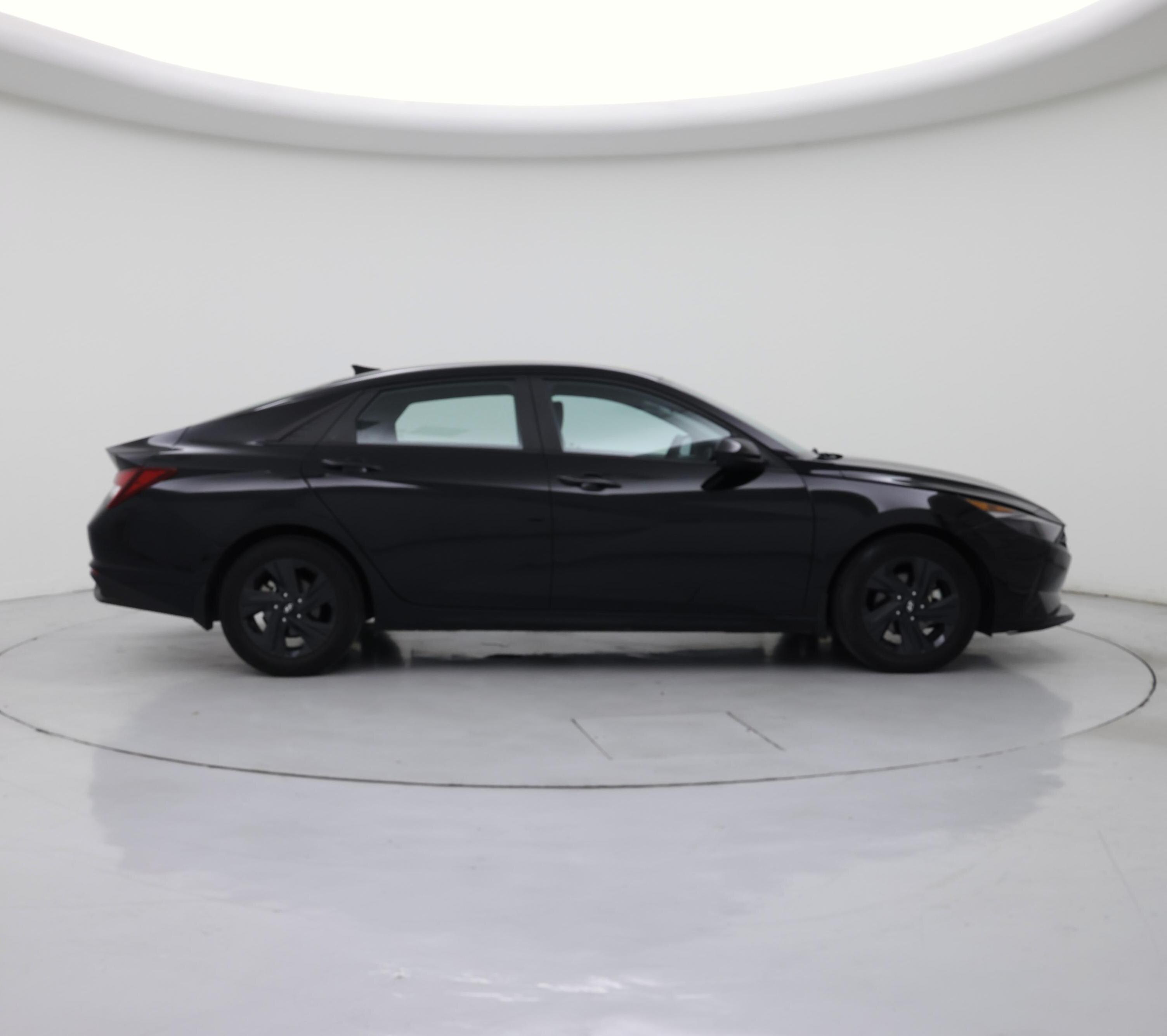 Thumbnail: 2023 Hyundai Elantra - 7