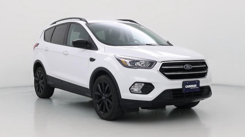2019 Ford Escape SE Hero Image