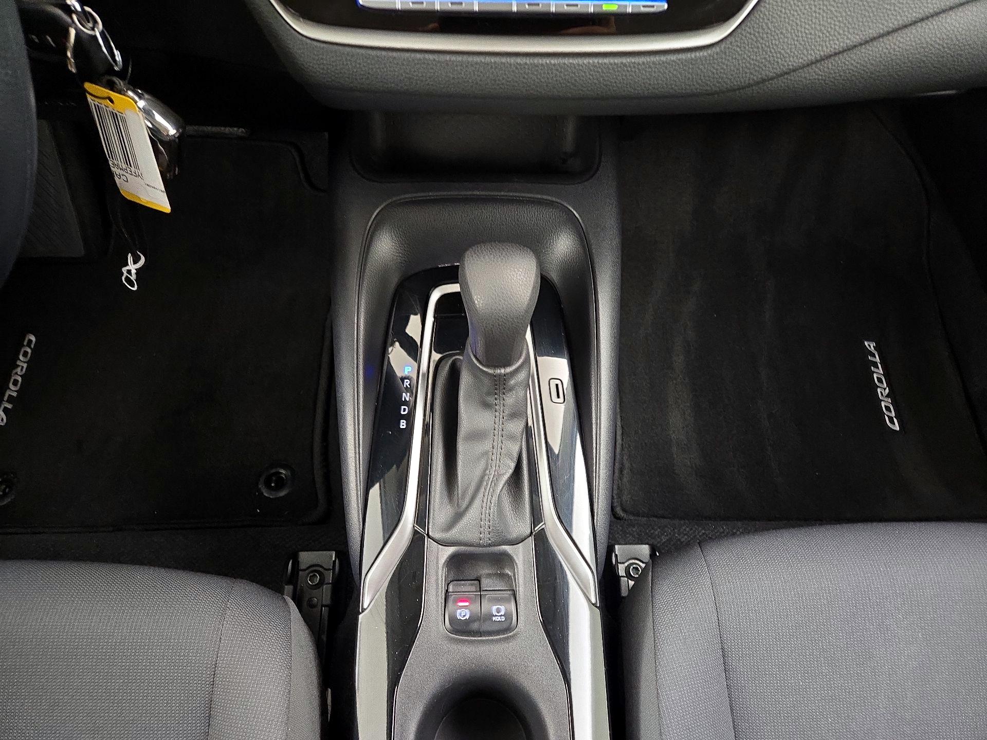 Thumbnail: 2022 Toyota Corolla - 17