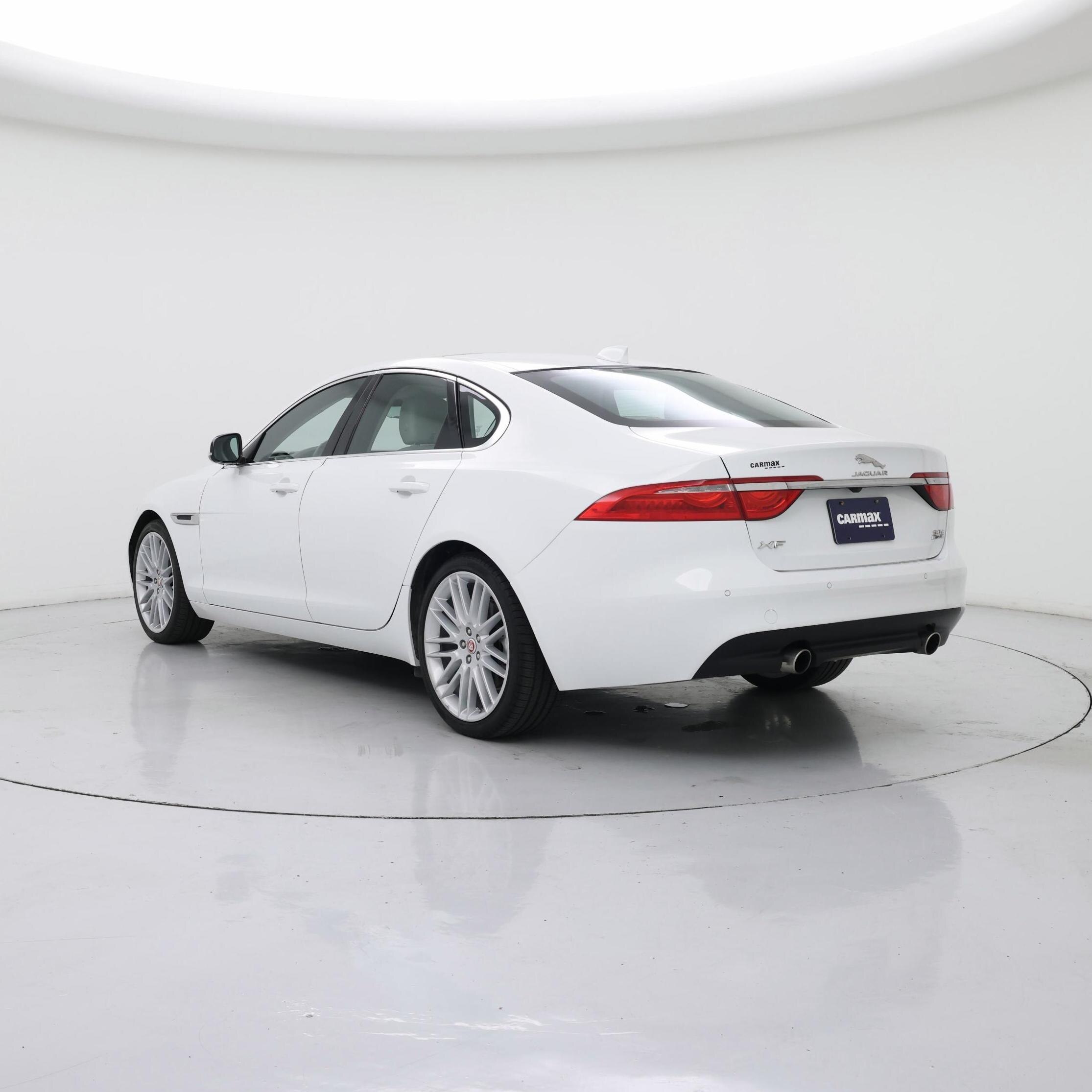 Thumbnail: 2020 Jaguar XF - 2