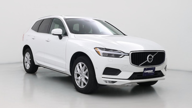 2019 Volvo XC60 T5 Momentum Hero Image