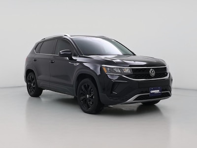 Black 2023 Volkswagen Taos SE