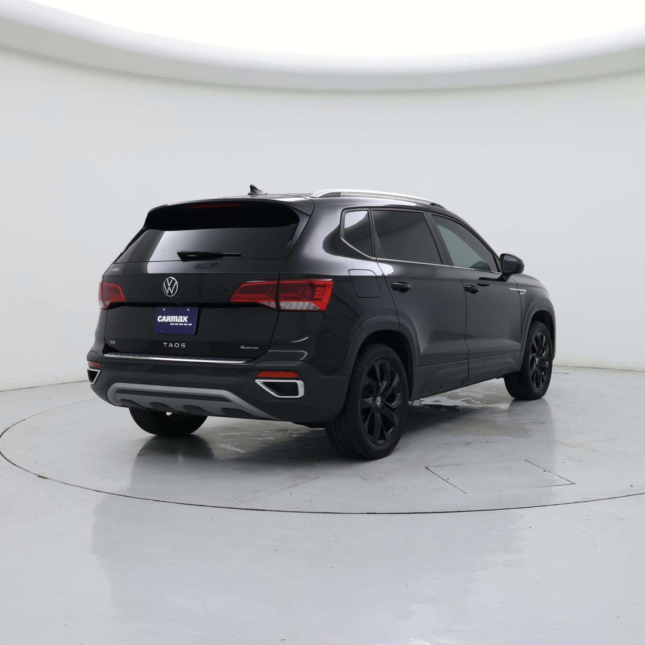 Thumbnail: 2023 Volkswagen Taos - 8