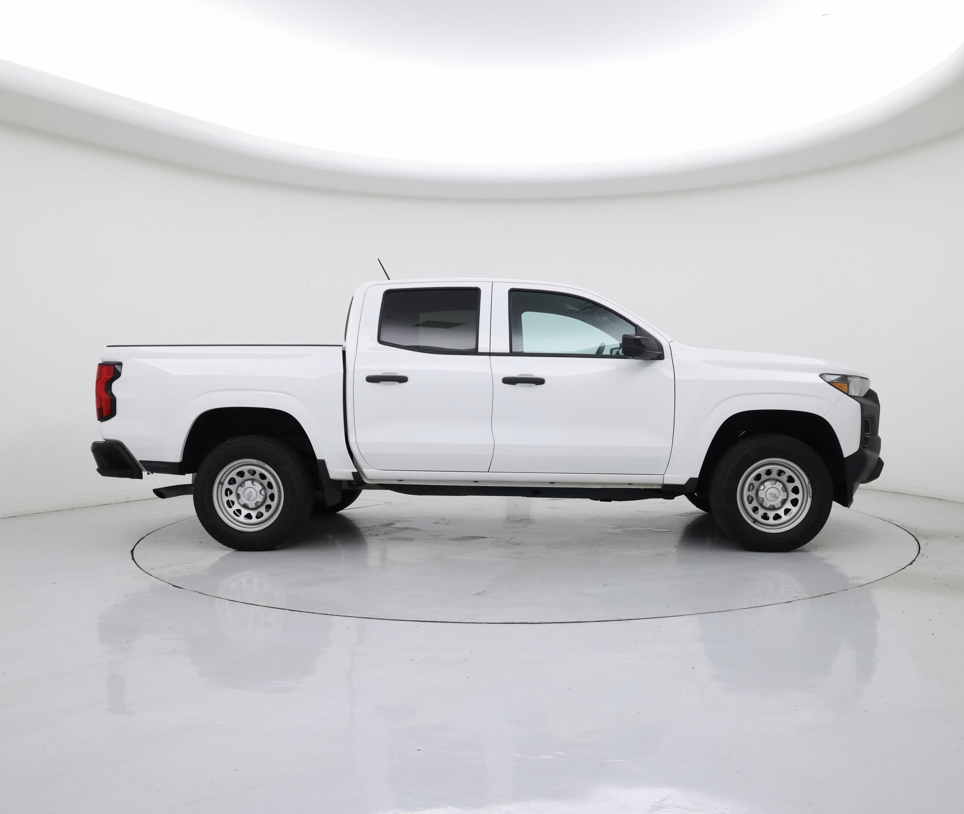 Thumbnail: 2023 Chevrolet Colorado - 7