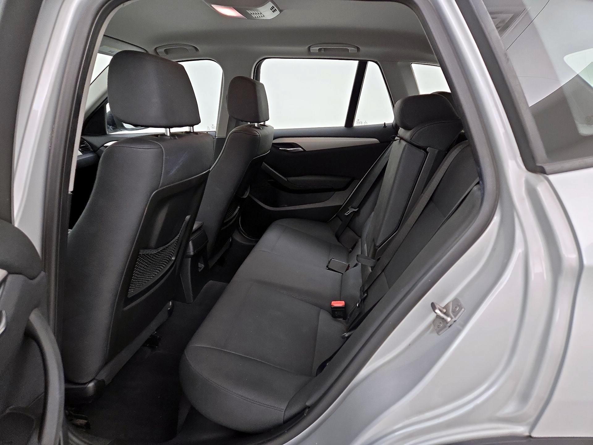 Thumbnail: 2015 BMW X1 - 18