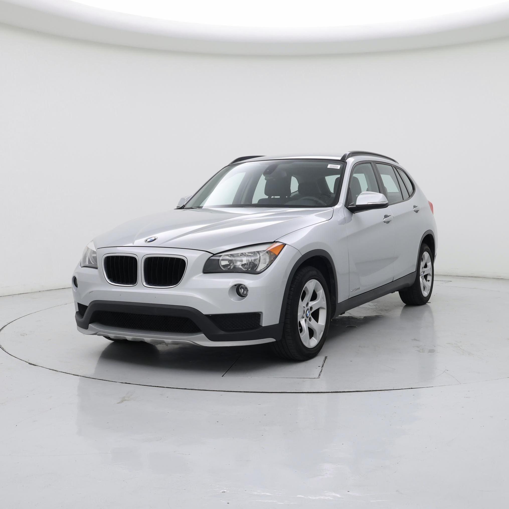 Thumbnail: 2015 BMW X1 - 4