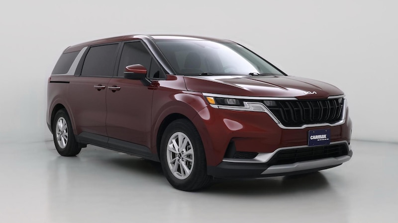 2022 Kia Carnival LXS Hero Image