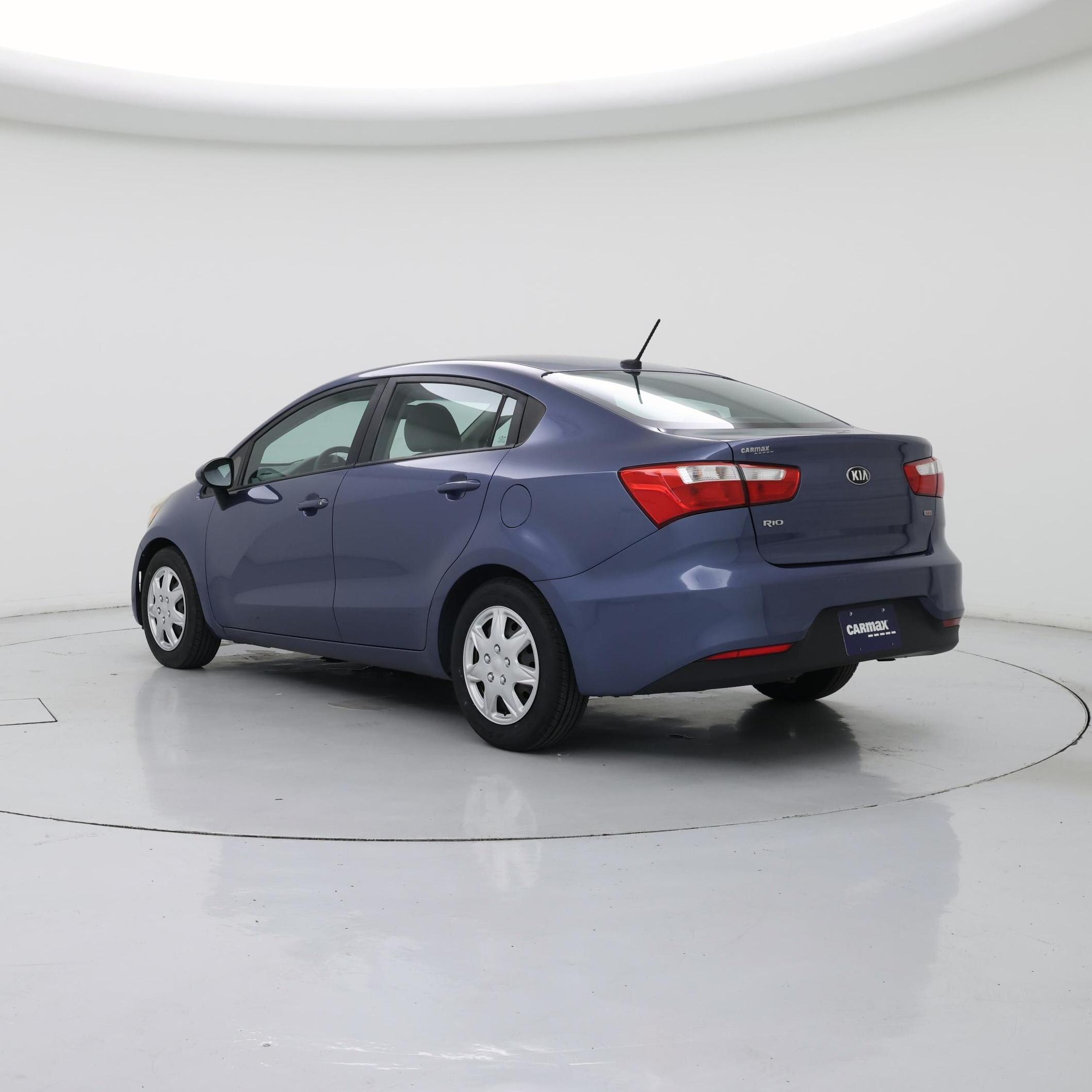 Thumbnail: 2016 Kia Rio - 2