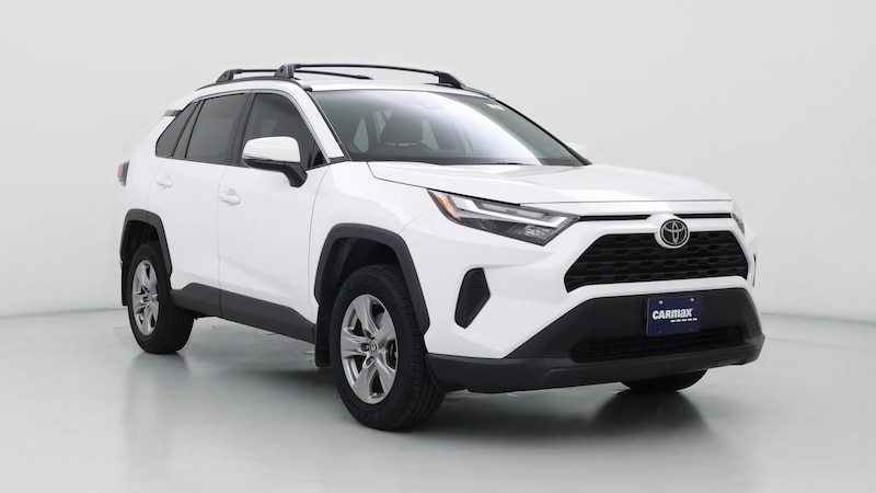 2022 Toyota RAV4 XLE Hero Image