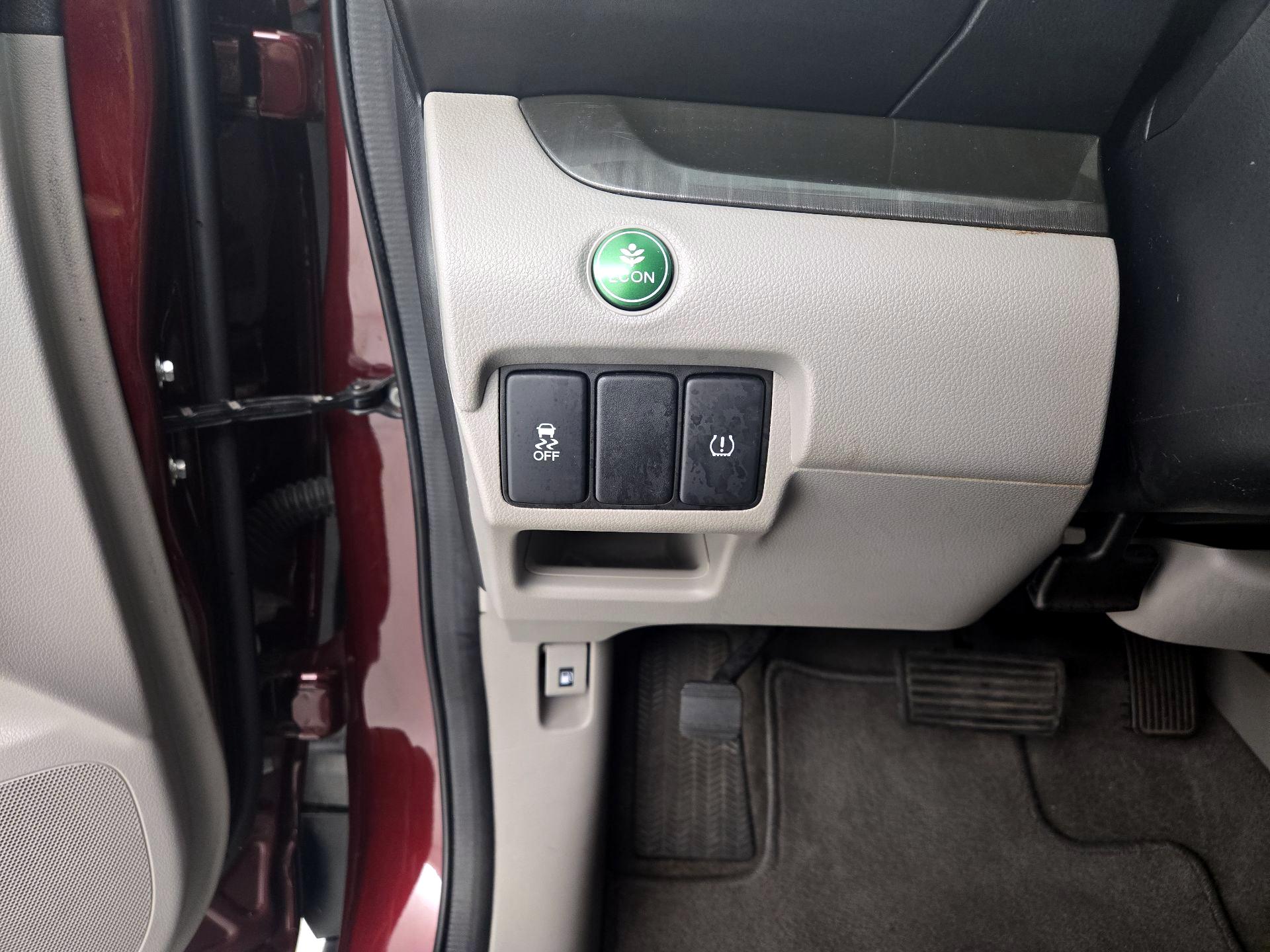 Thumbnail: 2014 Honda CR-V - 13