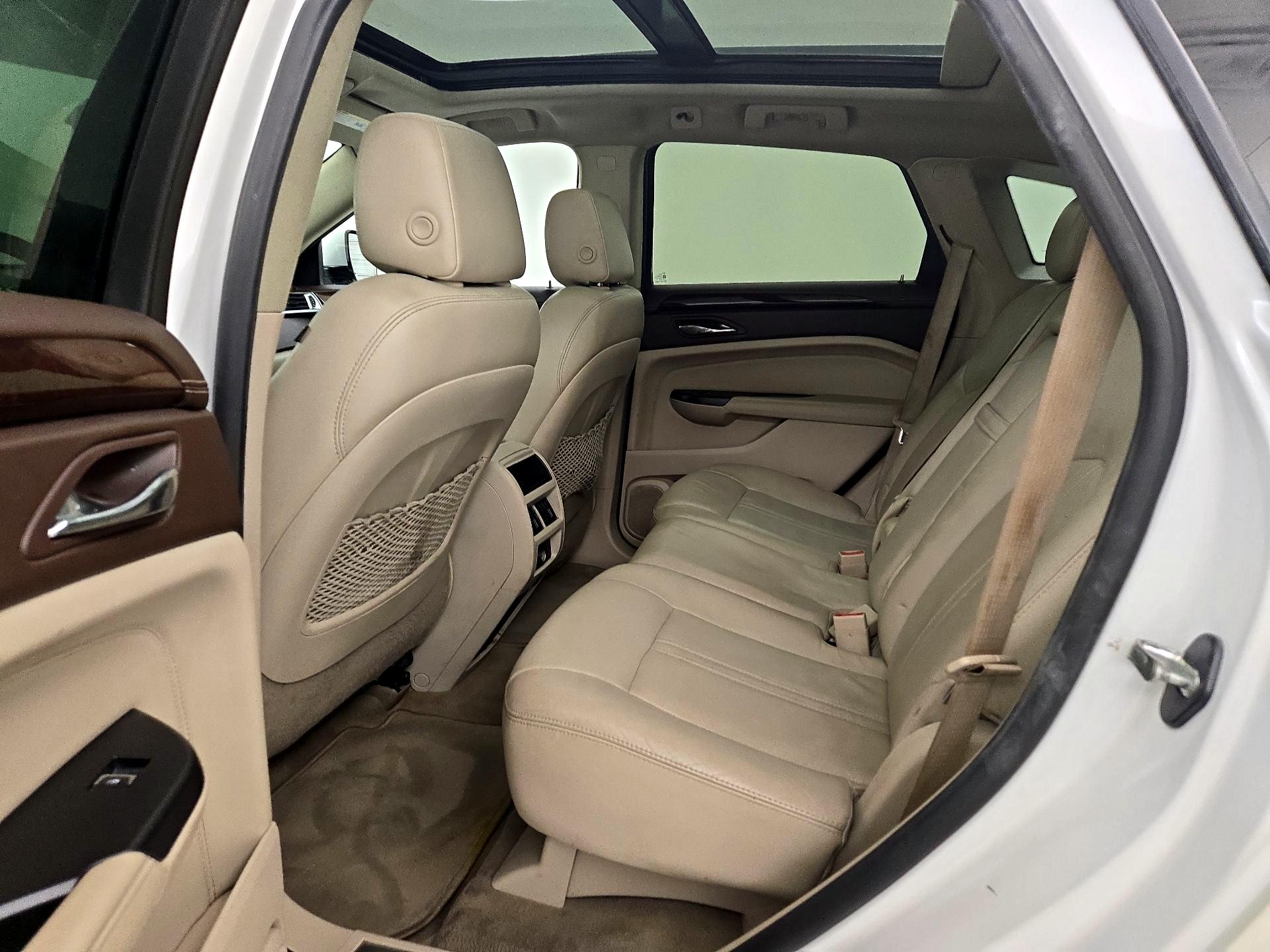 Thumbnail: 2015 Cadillac SRX - 20