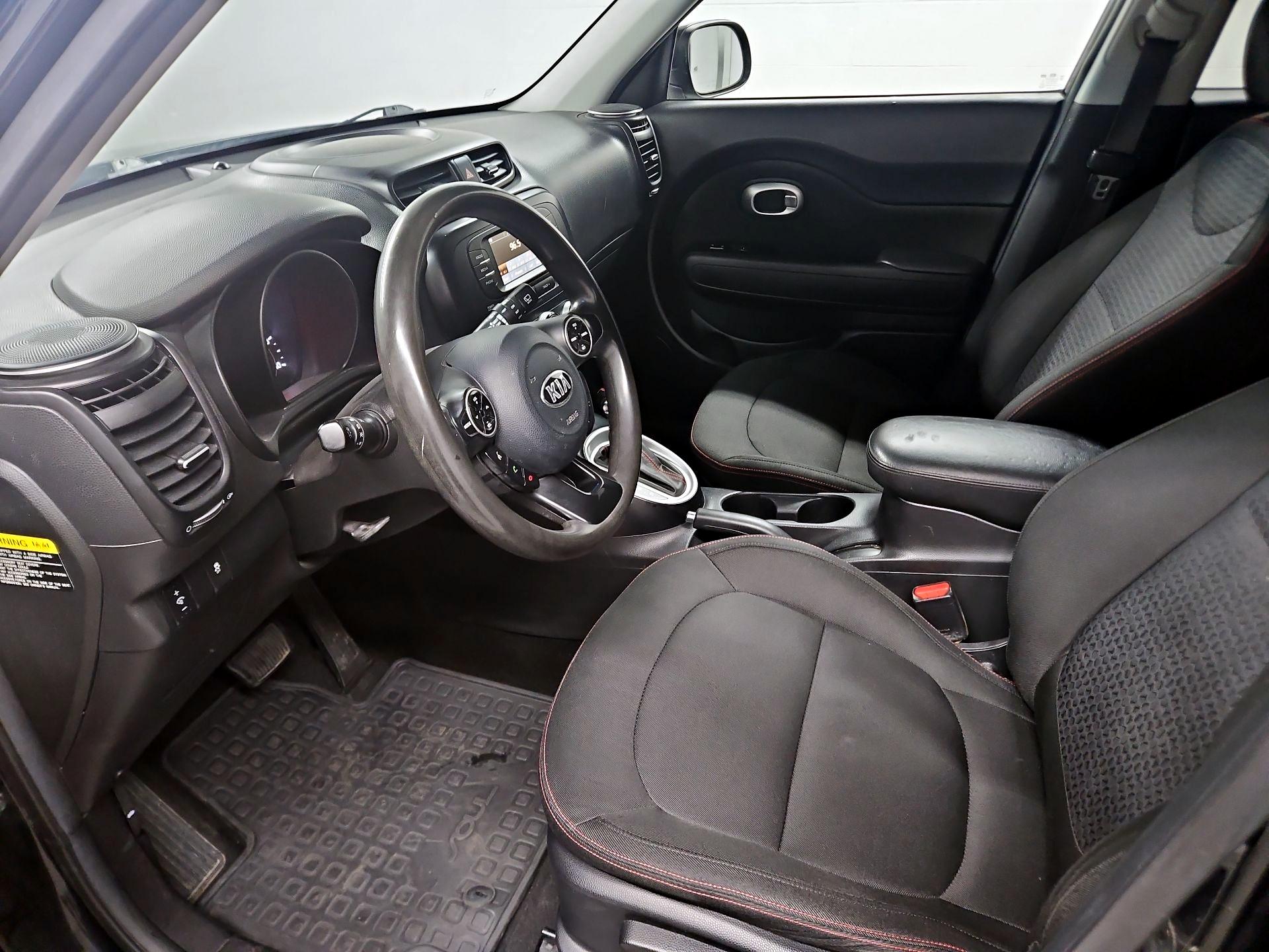 Thumbnail: 2019 Kia Soul - 11