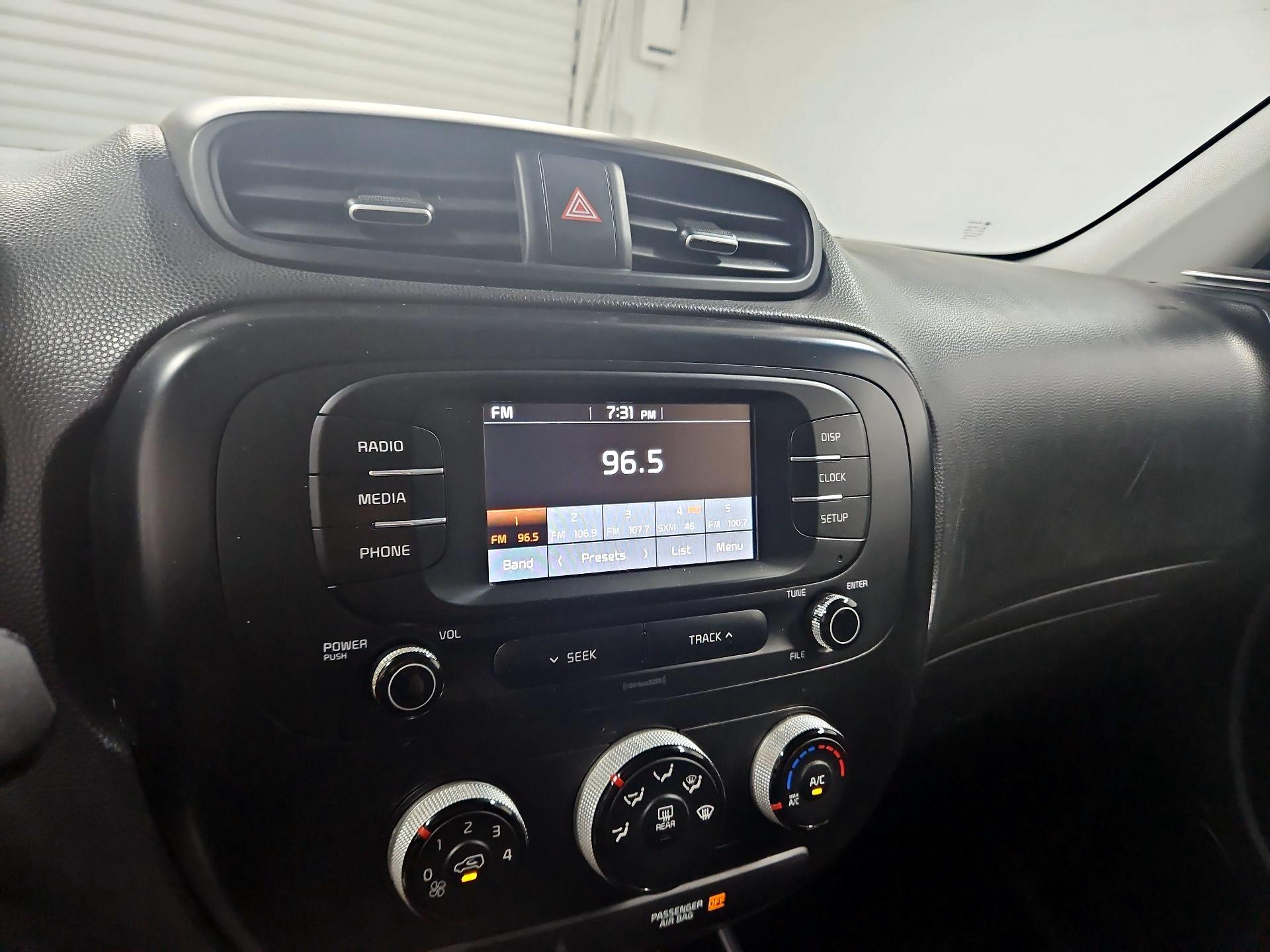 Thumbnail: 2019 Kia Soul - 15