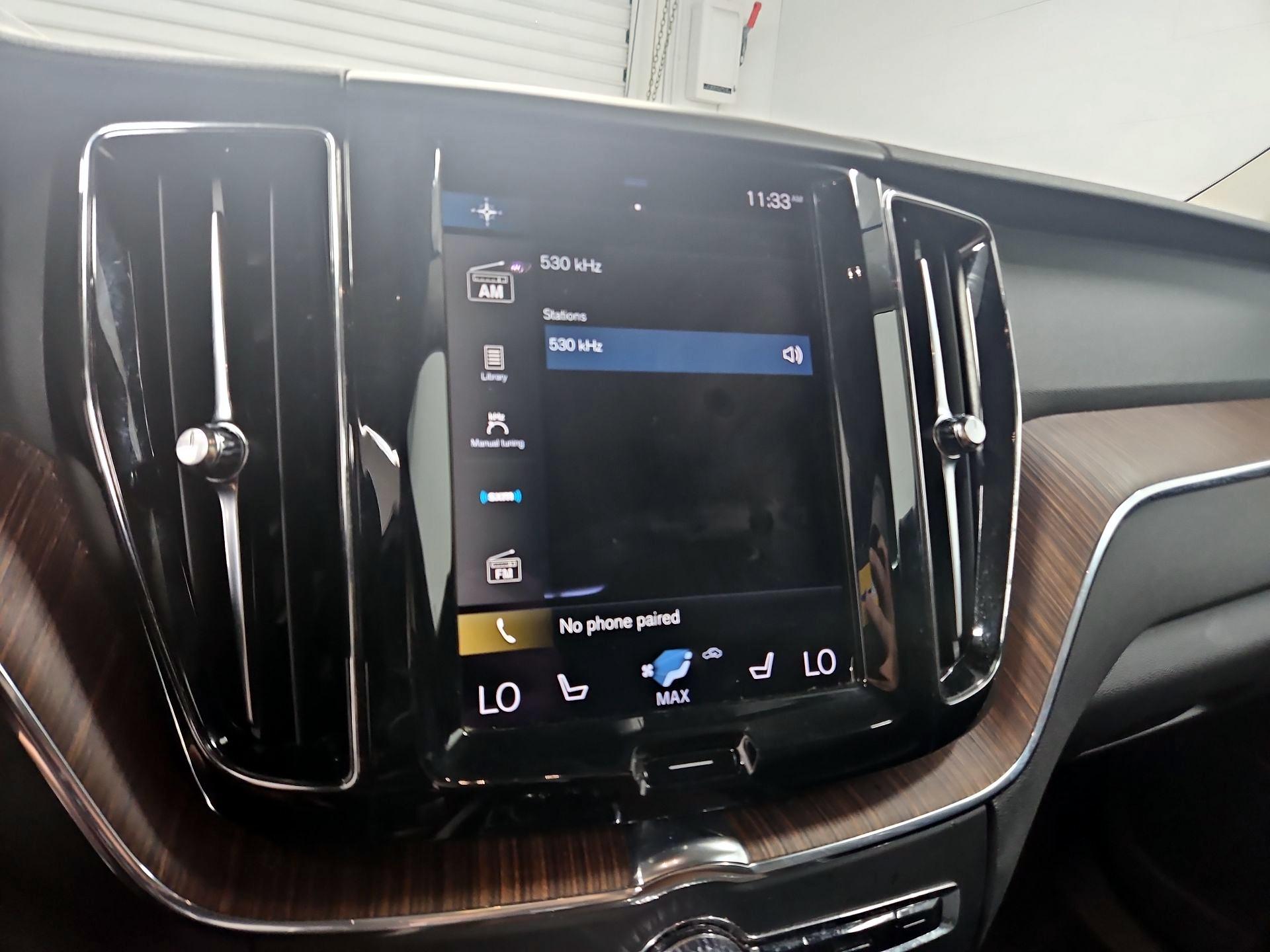 Thumbnail: 2021 Volvo XC60 - 16