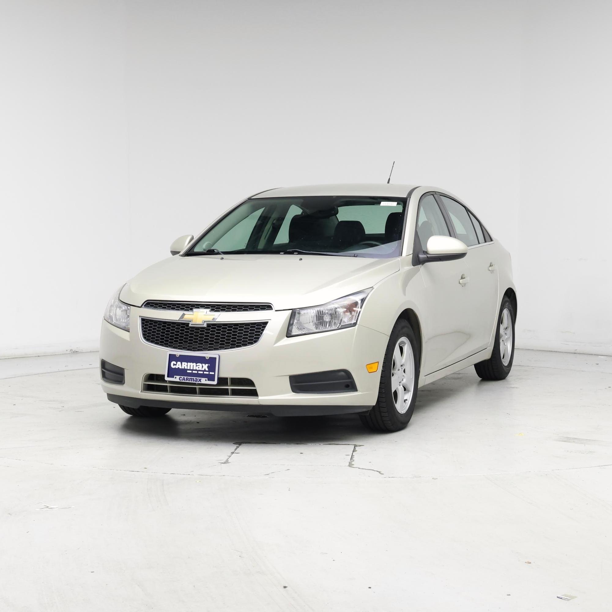 Thumbnail: 2014 Chevrolet Cruze - 4