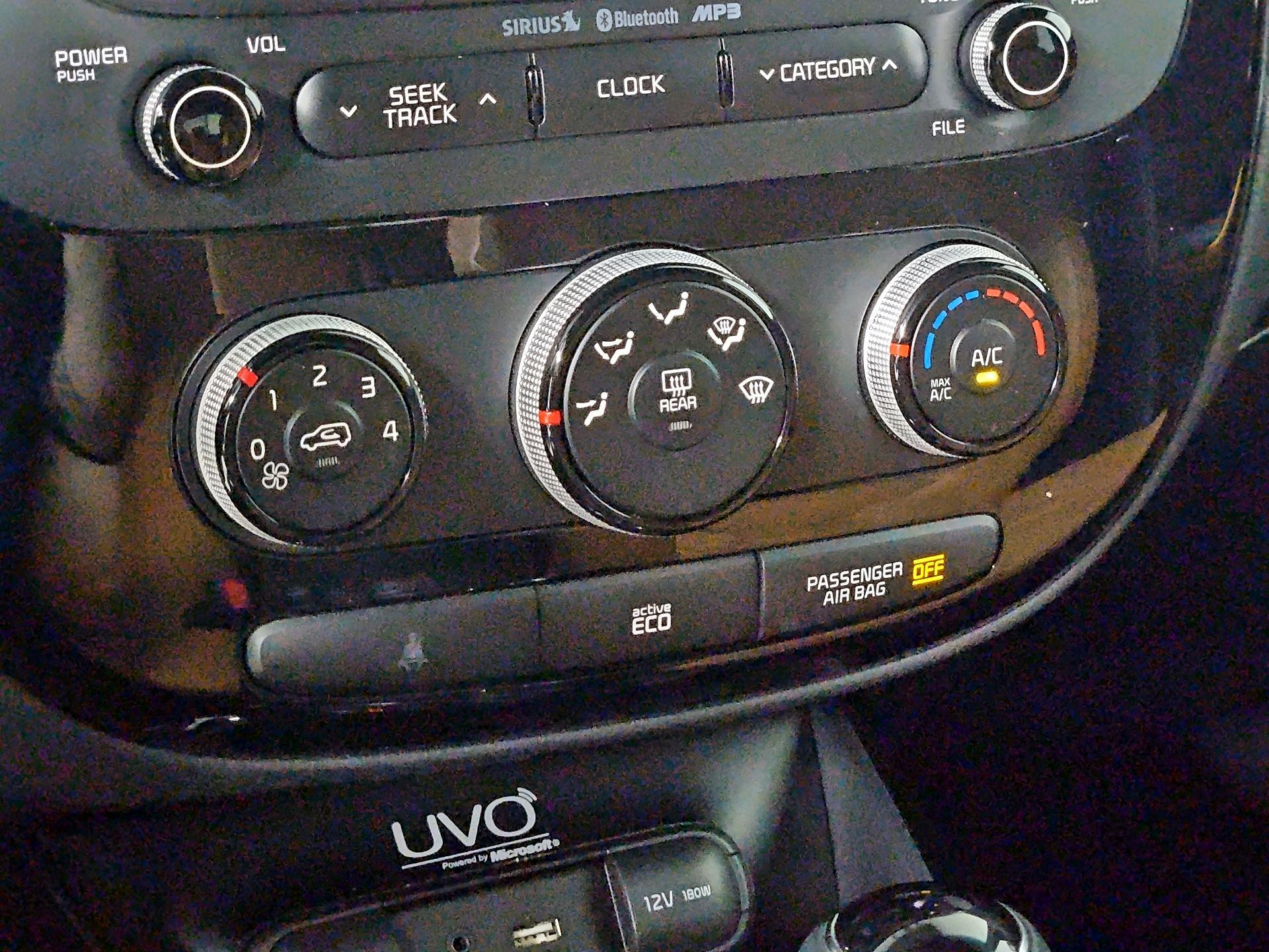 Thumbnail: 2016 Kia Soul - 16