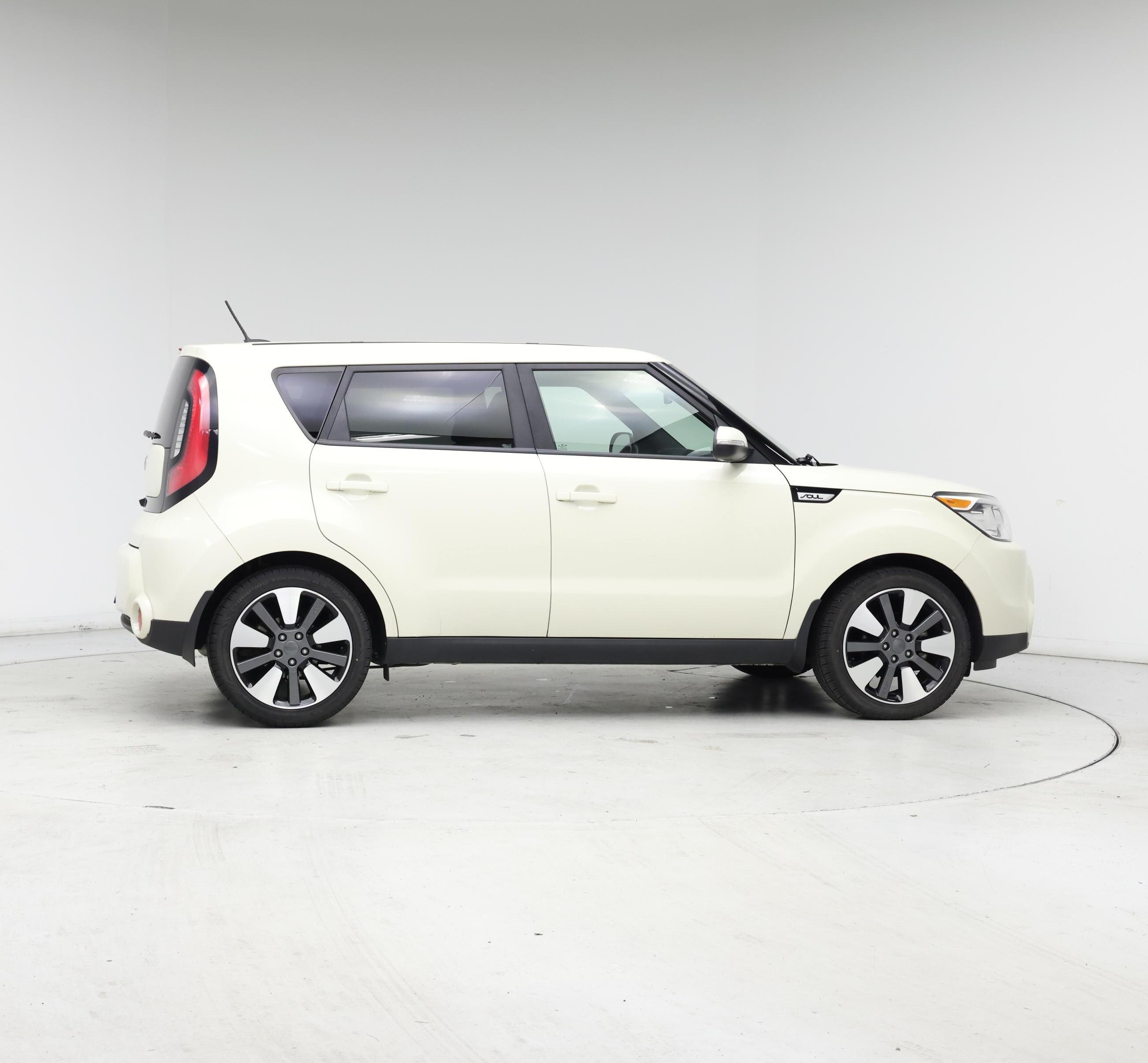 Thumbnail: 2016 Kia Soul - 7