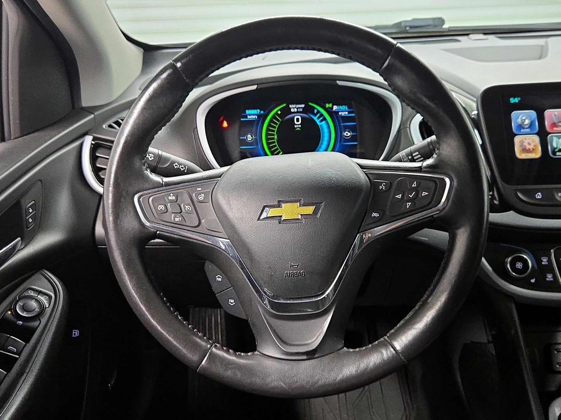 Thumbnail: 2017 Chevrolet Volt - 10