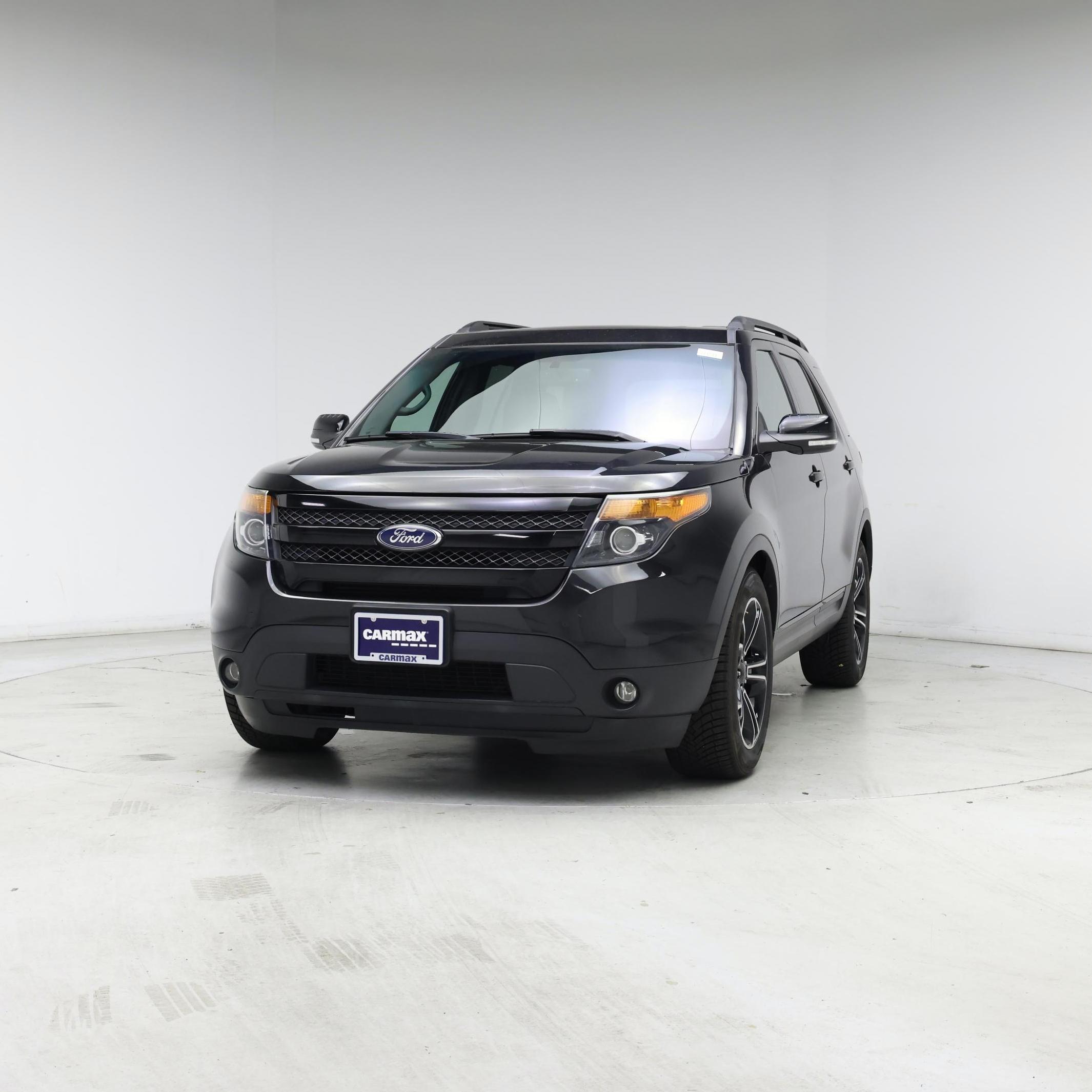 Thumbnail: 2015 Ford Explorer - 4