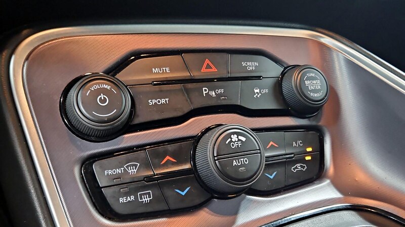2020 Dodge Challenger SXT 17