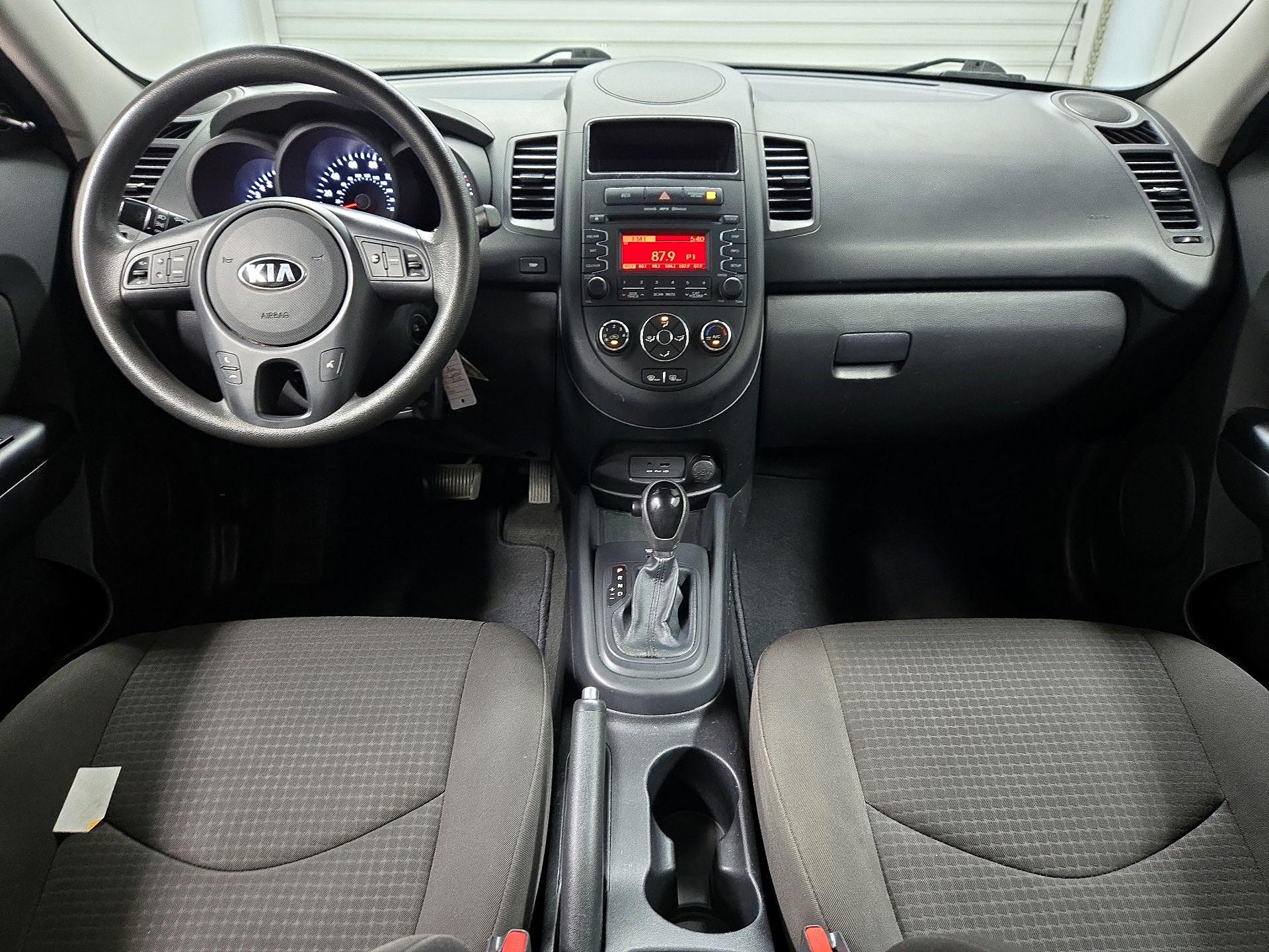Thumbnail: 2013 Kia Soul - 9