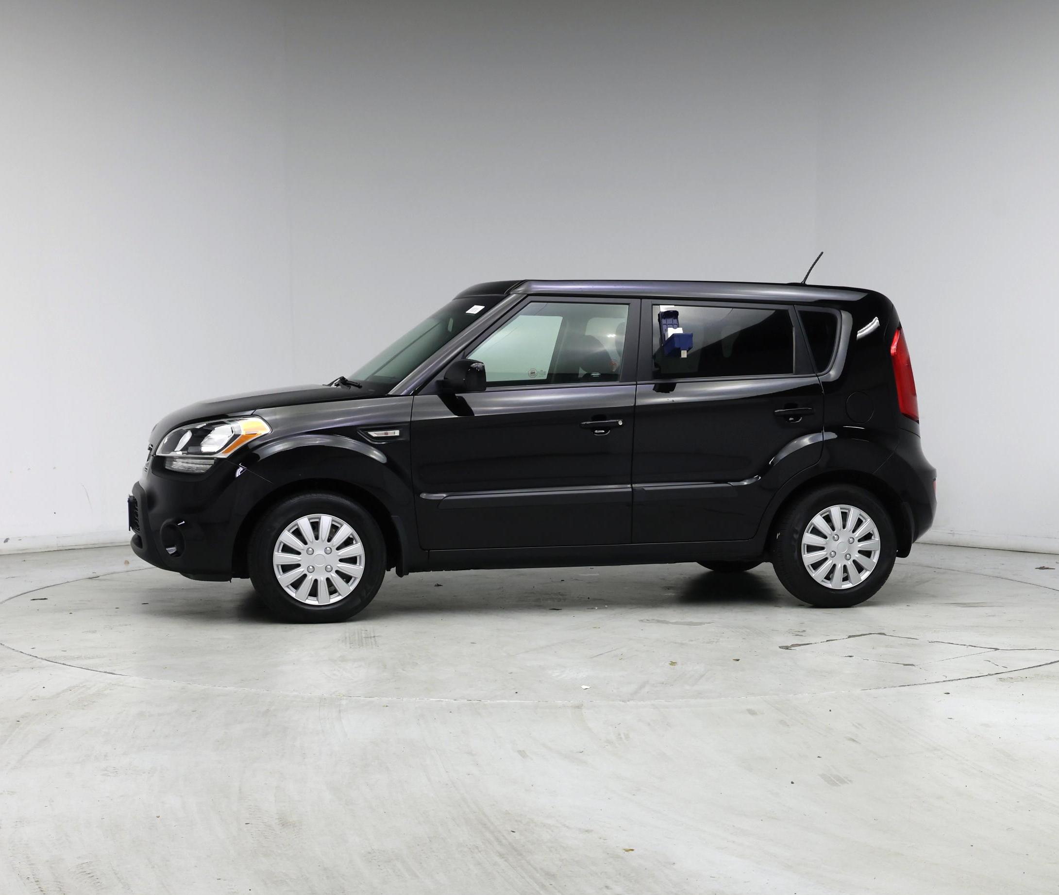 Thumbnail: 2013 Kia Soul - 3