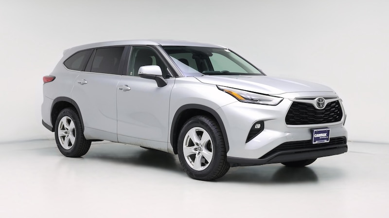 2023 Toyota Highlander LE Hero Image