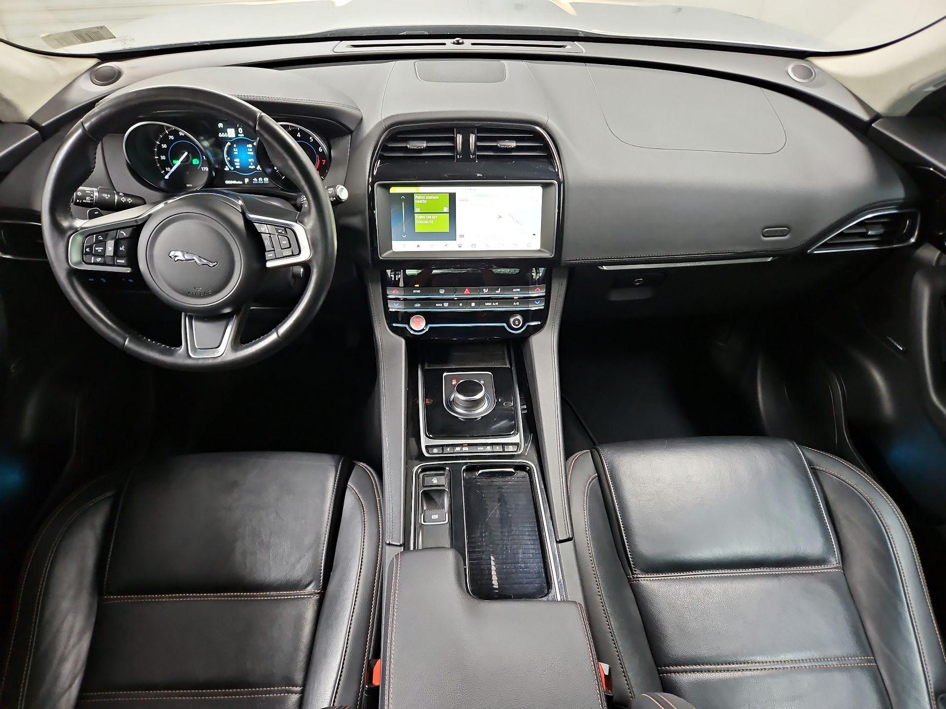 Thumbnail: 2020 Jaguar F-Pace - 9
