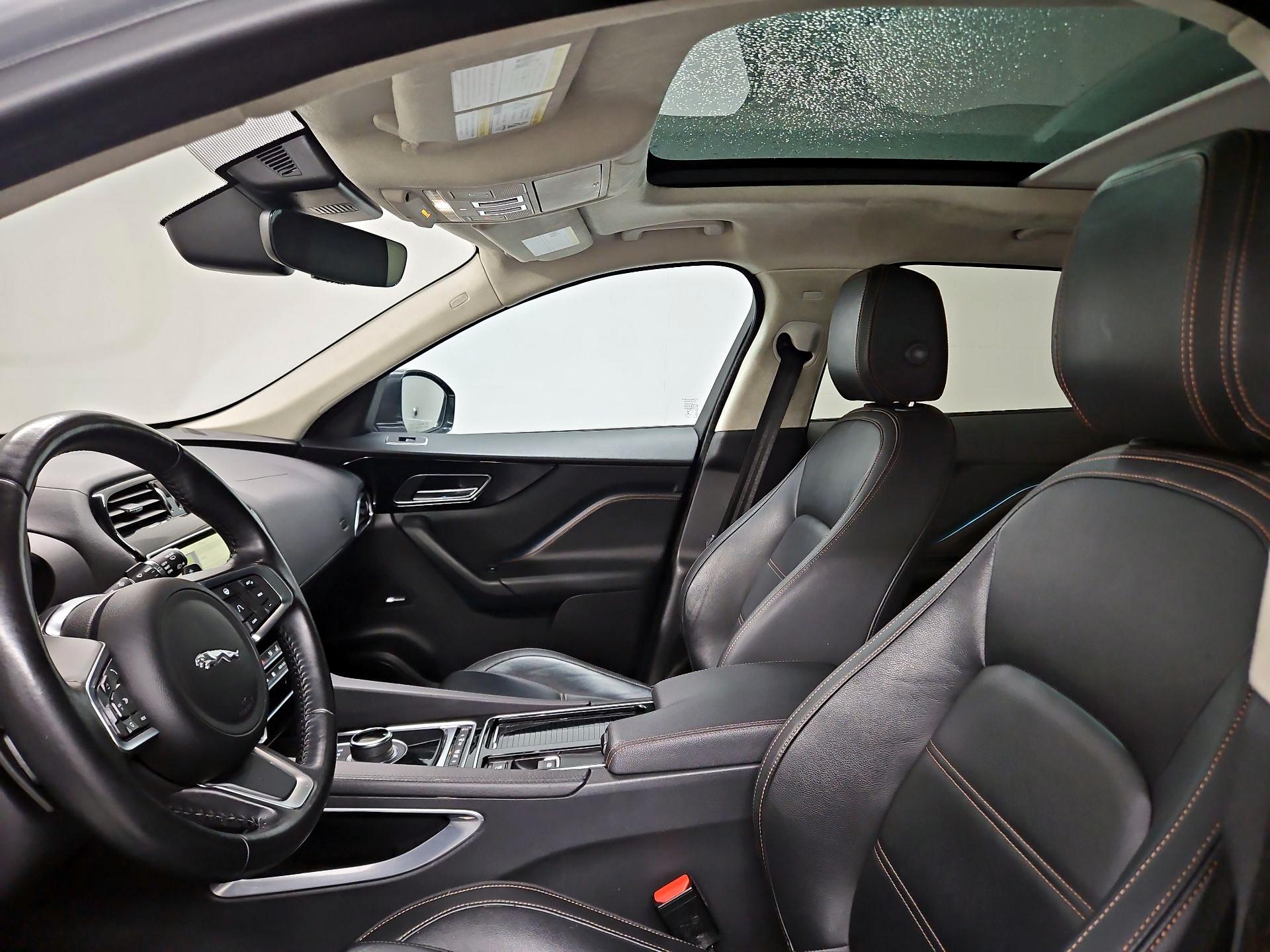 Thumbnail: 2020 Jaguar F-Pace - 20