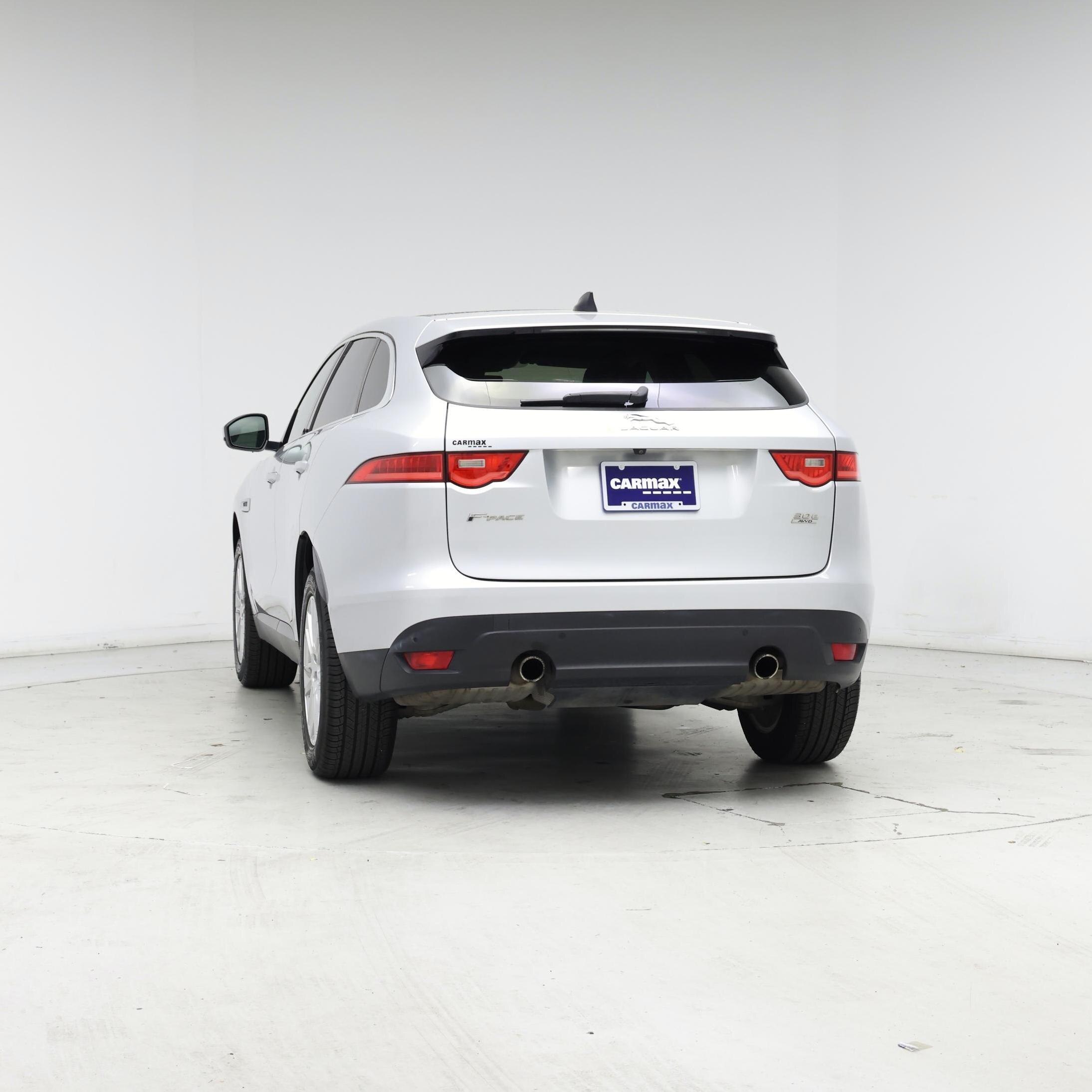 Thumbnail: 2020 Jaguar F-Pace - 6