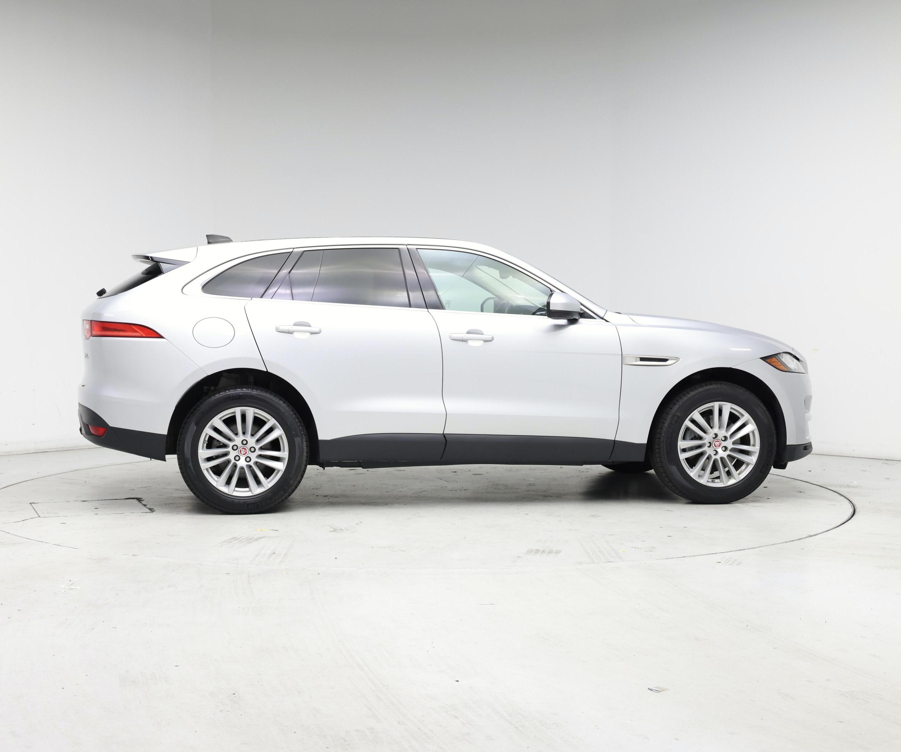 Thumbnail: 2020 Jaguar F-Pace - 7