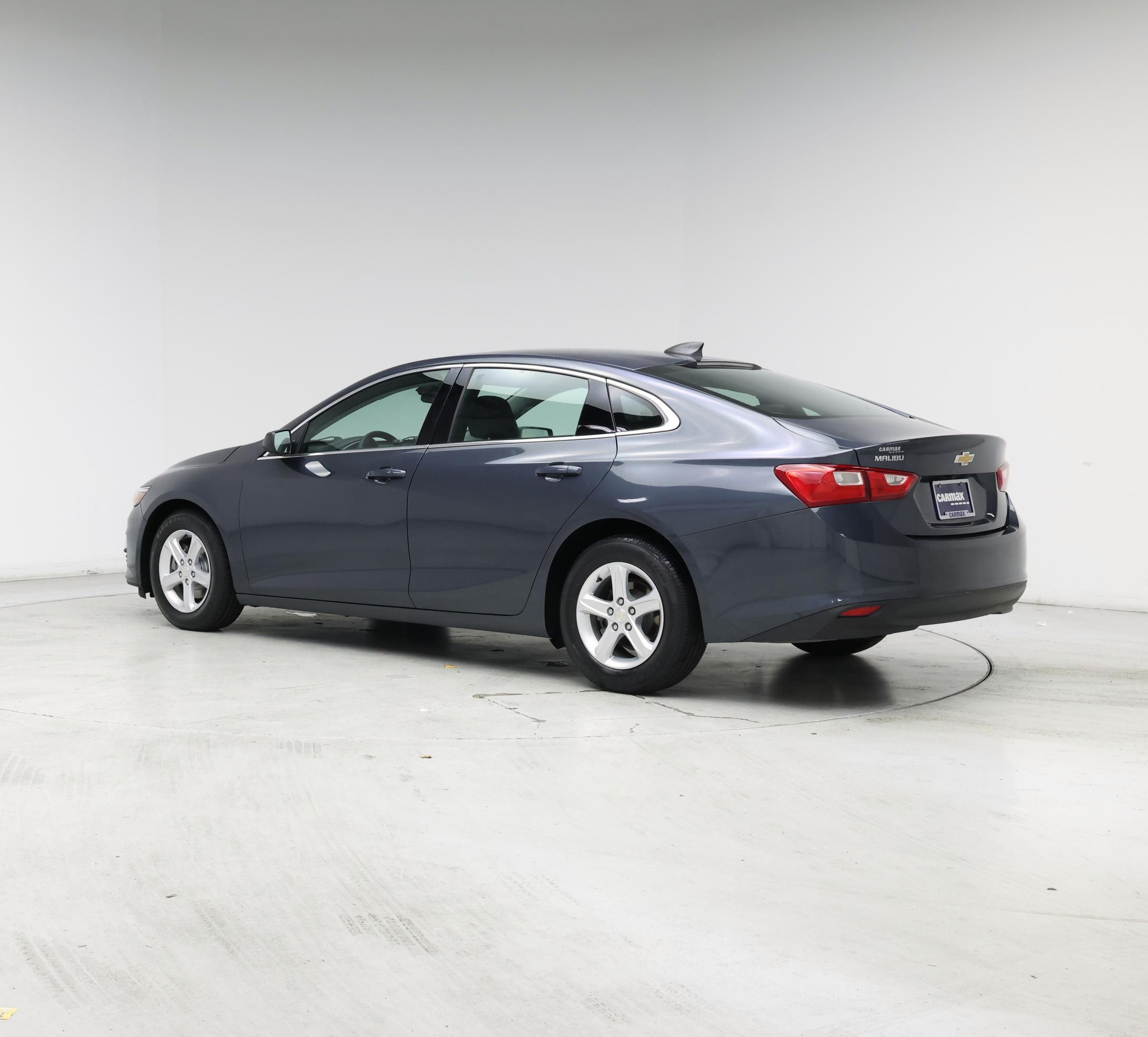 Thumbnail: 2020 Chevrolet Malibu - 2