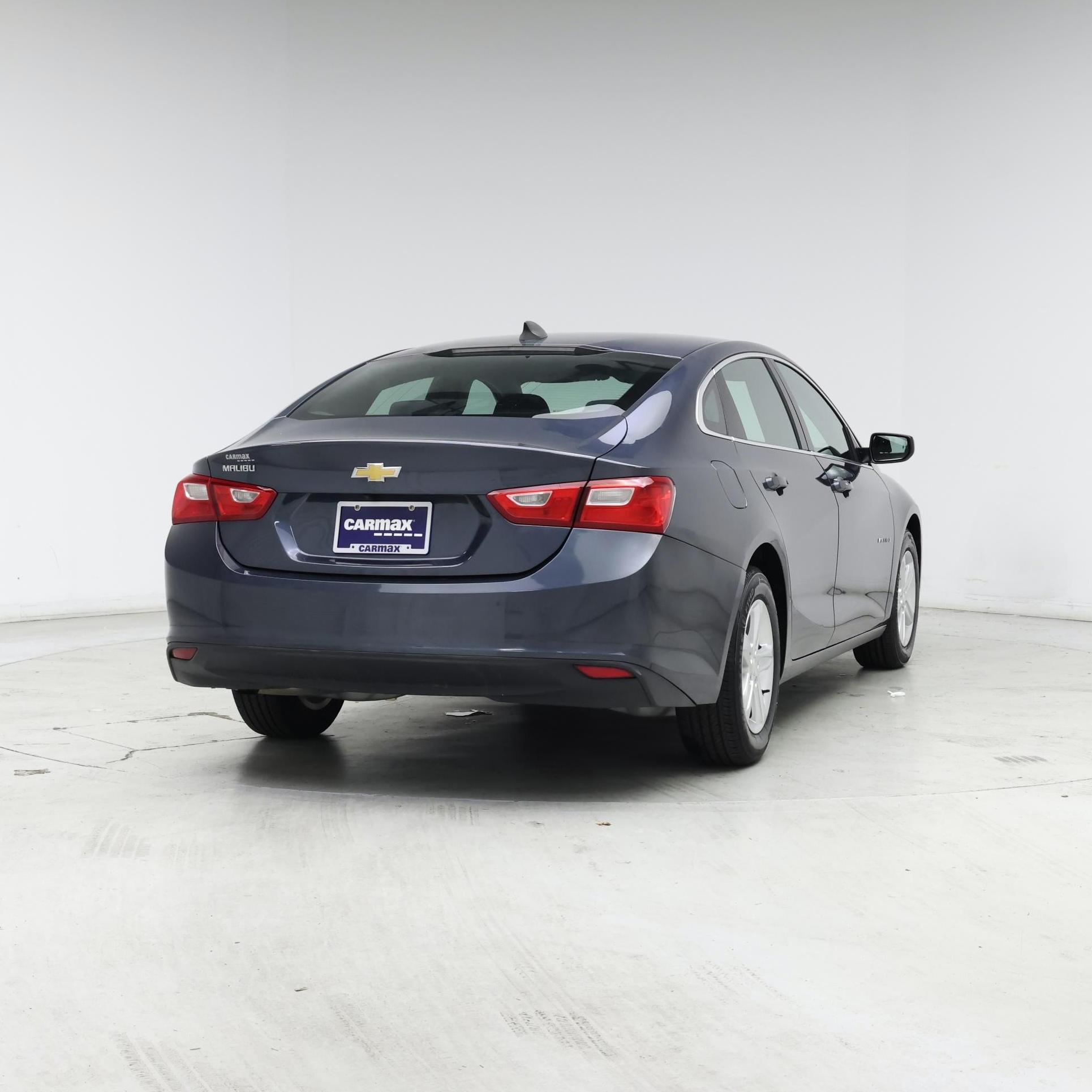 Thumbnail: 2020 Chevrolet Malibu - 8