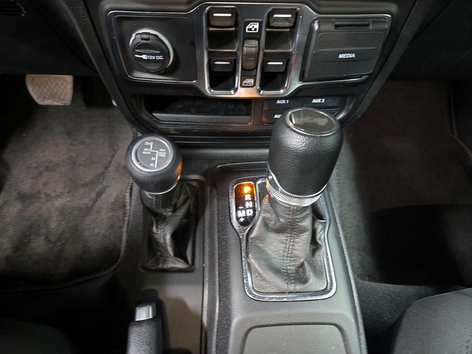 Thumbnail: 2023 Jeep Wrangler - 17