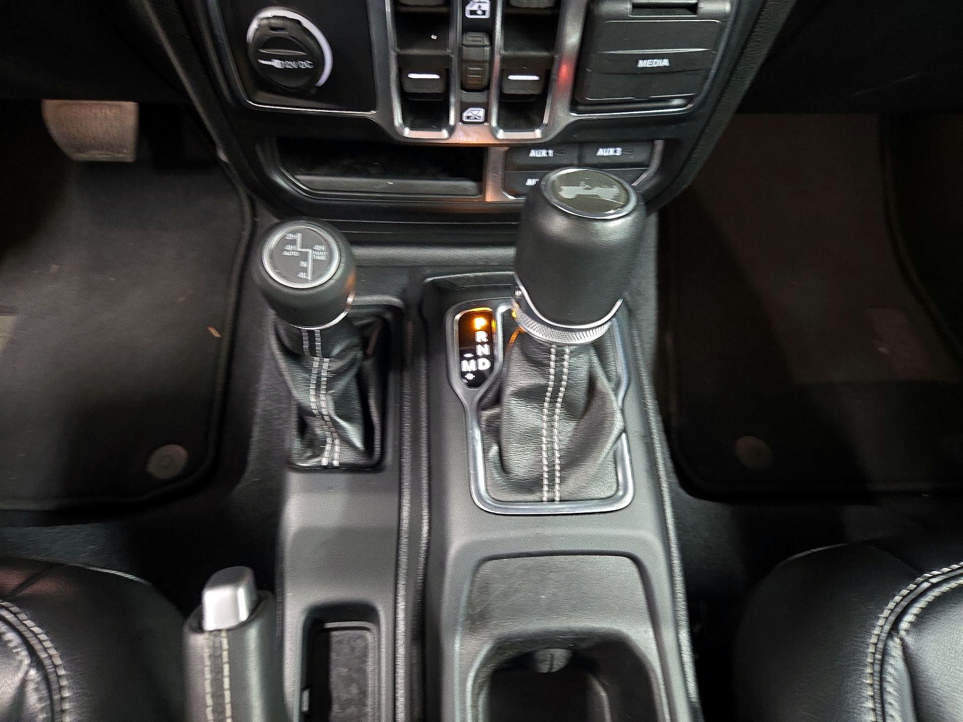 Thumbnail: 2023 Jeep Wrangler - 18