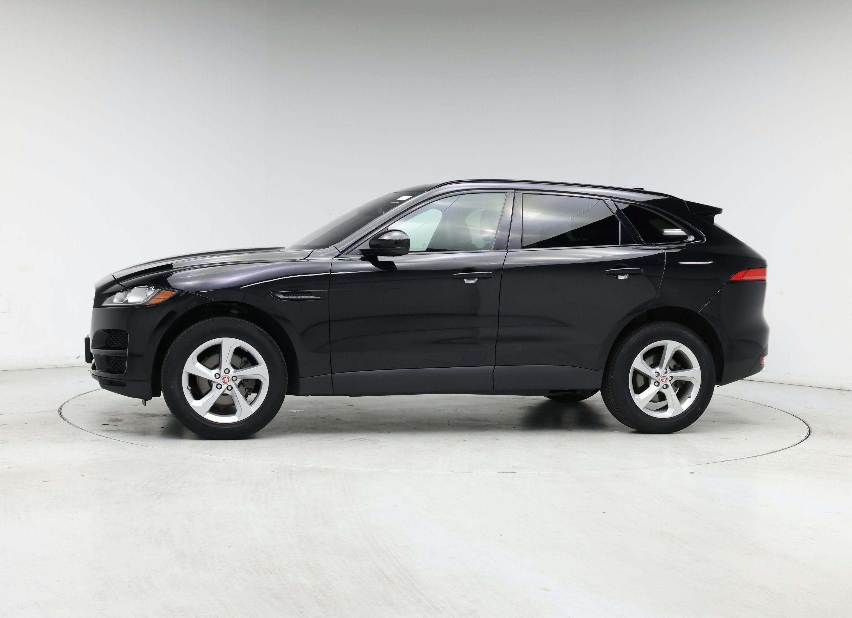 Thumbnail: 2018 Jaguar F-Pace - 3