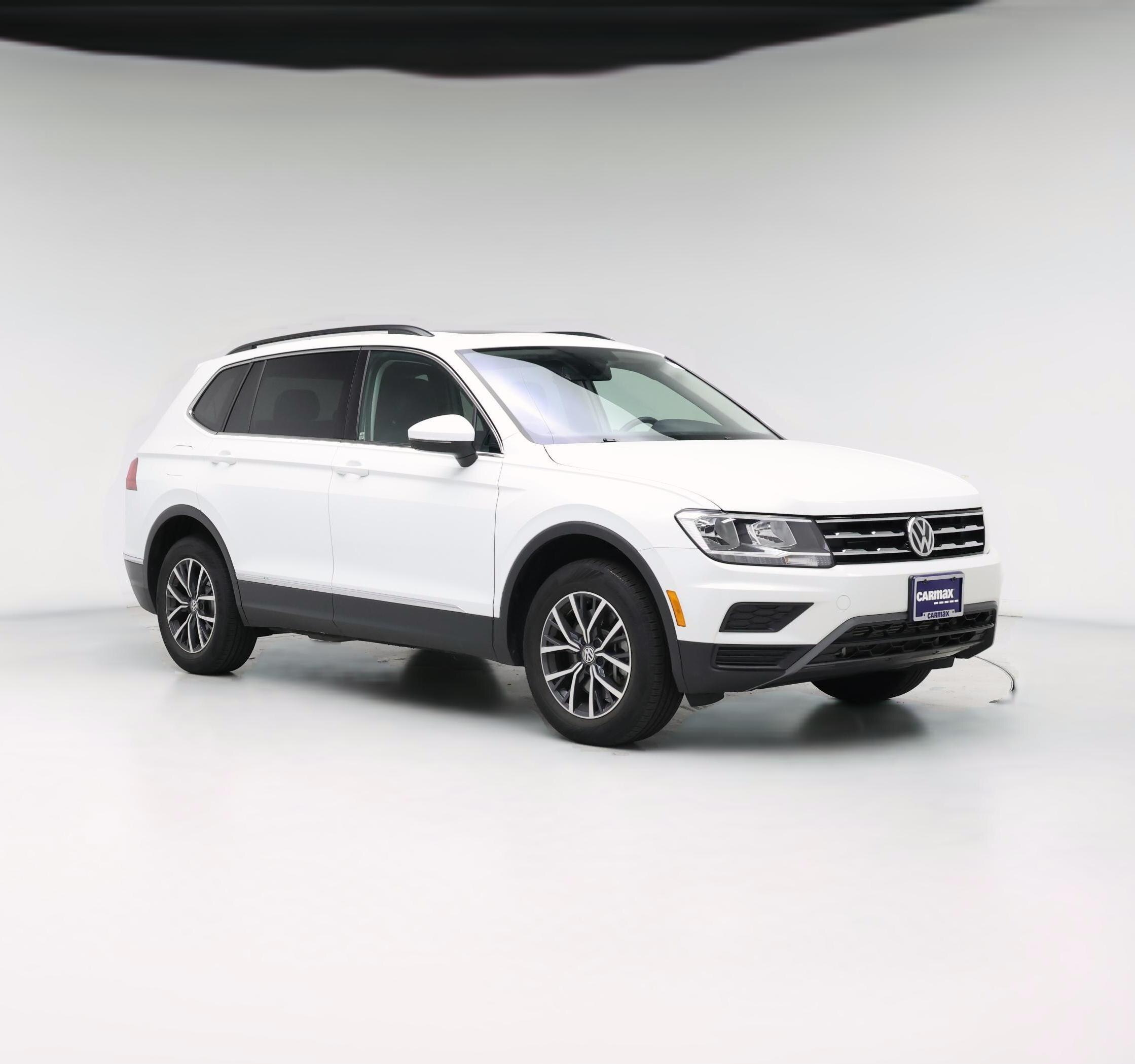 Thumbnail: 2020 Volkswagen Tiguan - 1