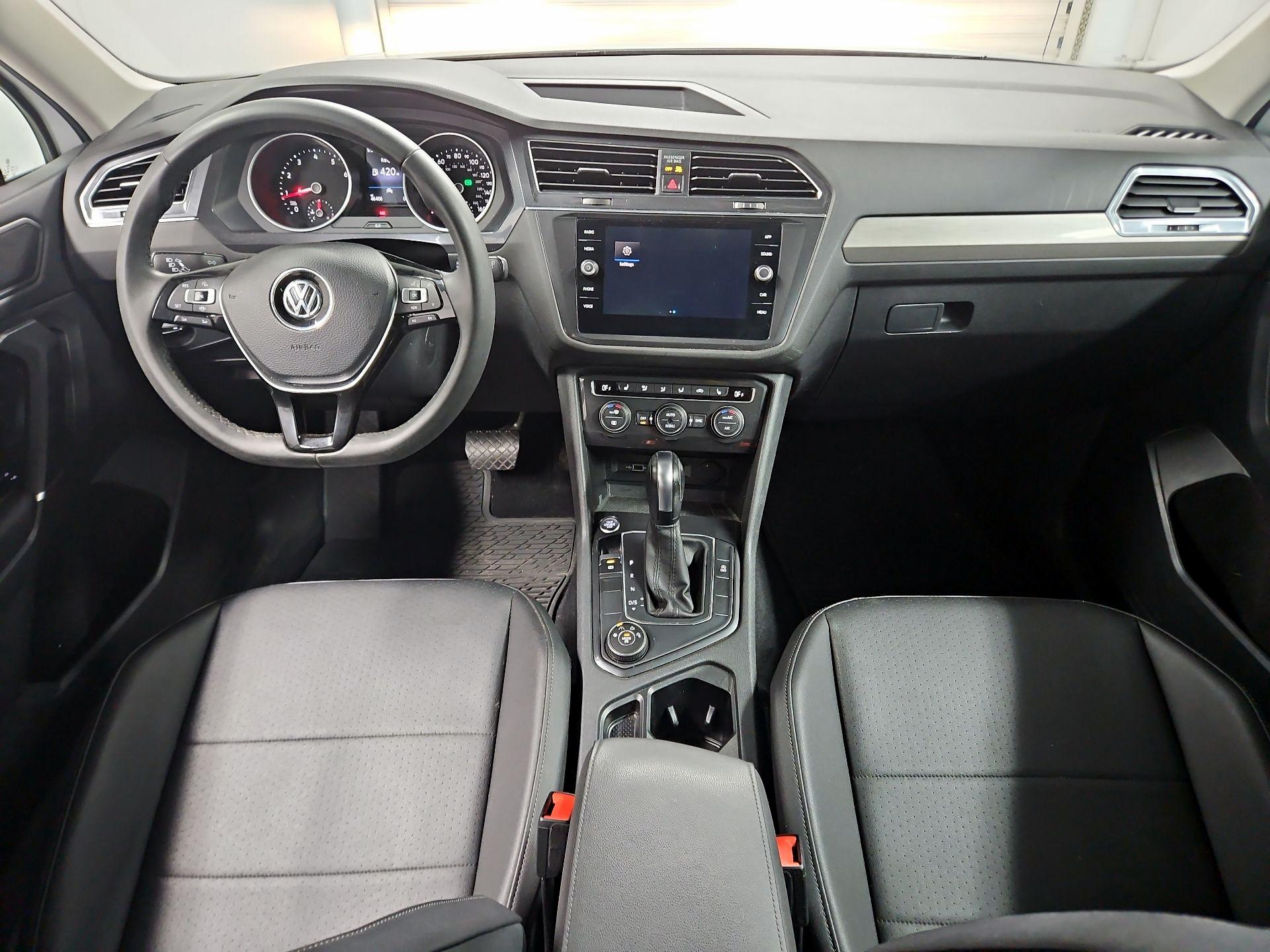 Thumbnail: 2020 Volkswagen Tiguan - 9