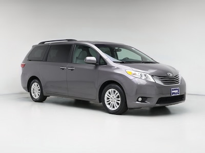 2017 Toyota Sienna XLE -
                Puyallup, WA