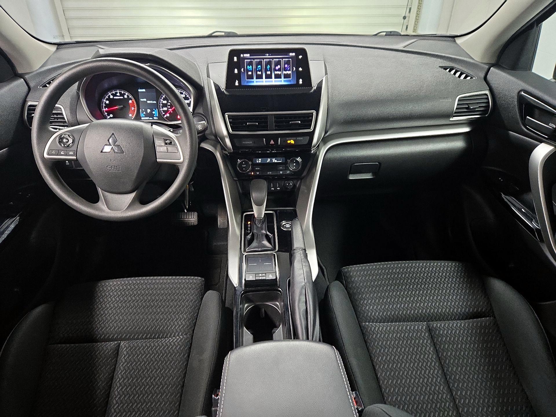 Thumbnail: 2018 Mitsubishi Eclipse Cross - 9