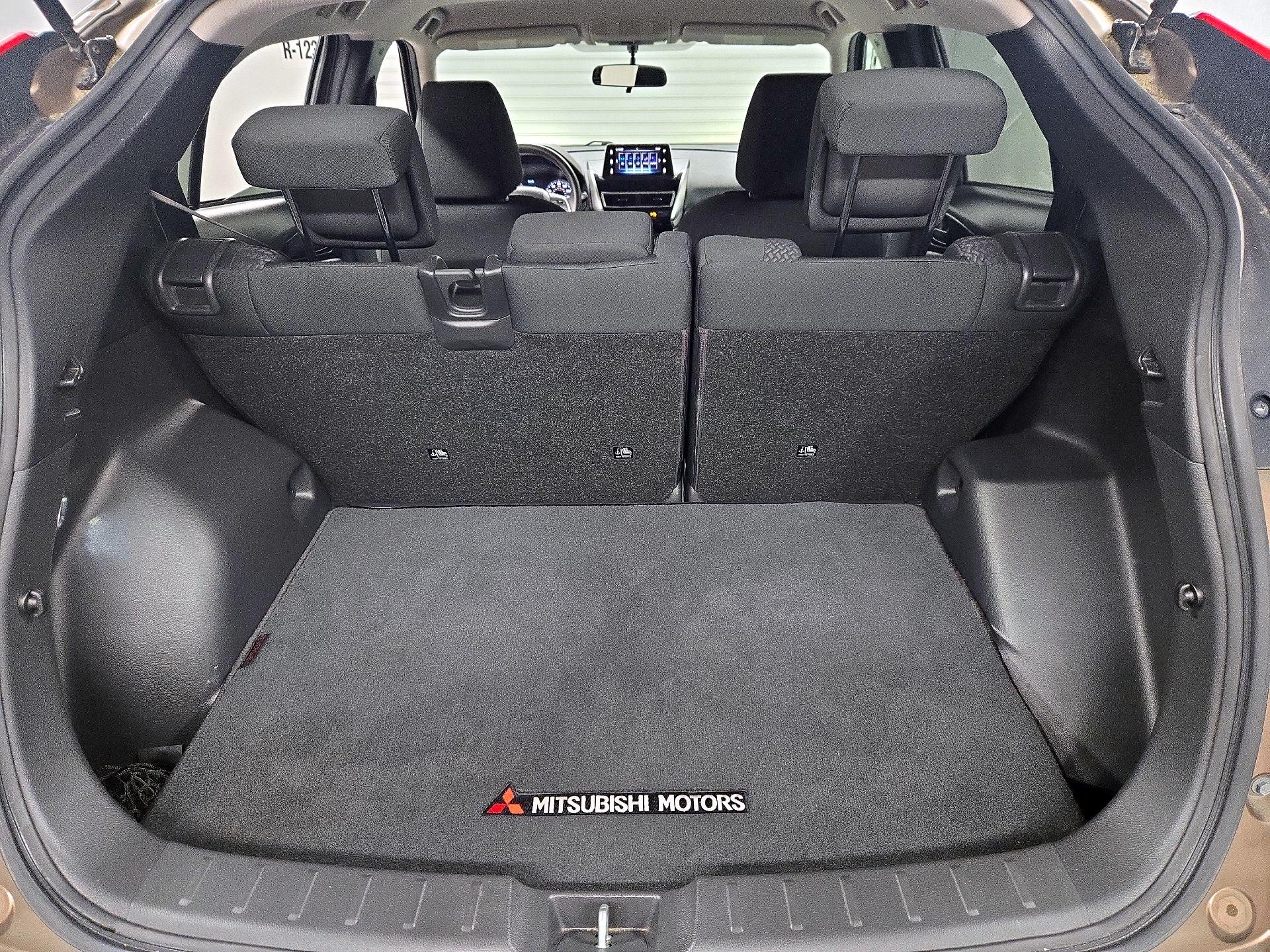Thumbnail: 2018 Mitsubishi Eclipse Cross - 20