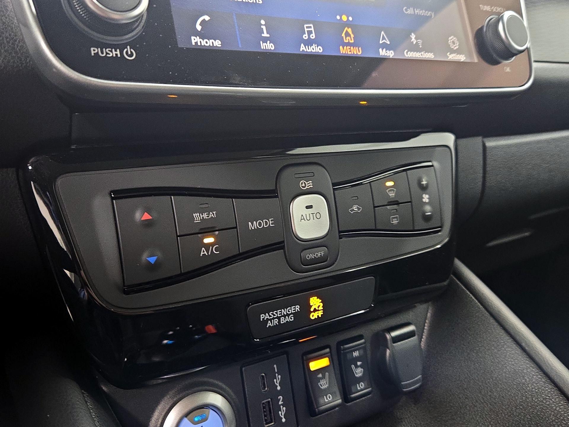 Thumbnail: 2025 Nissan Leaf - 17