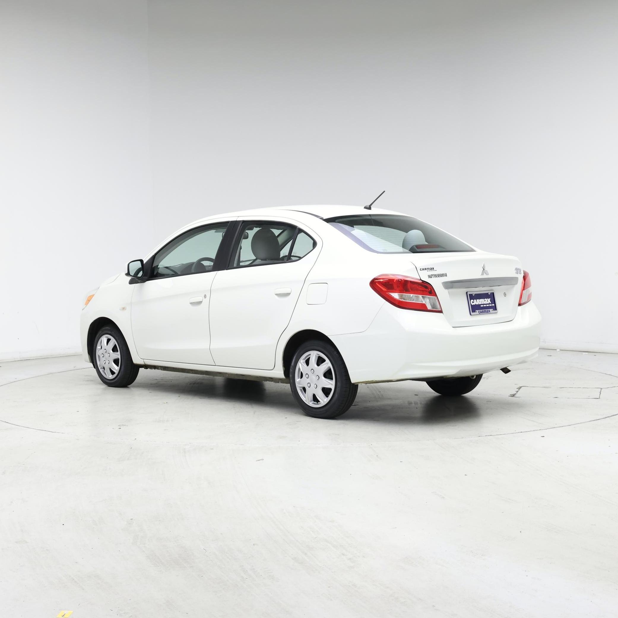 Thumbnail: 2017 Mitsubishi Mirage G4 - 2