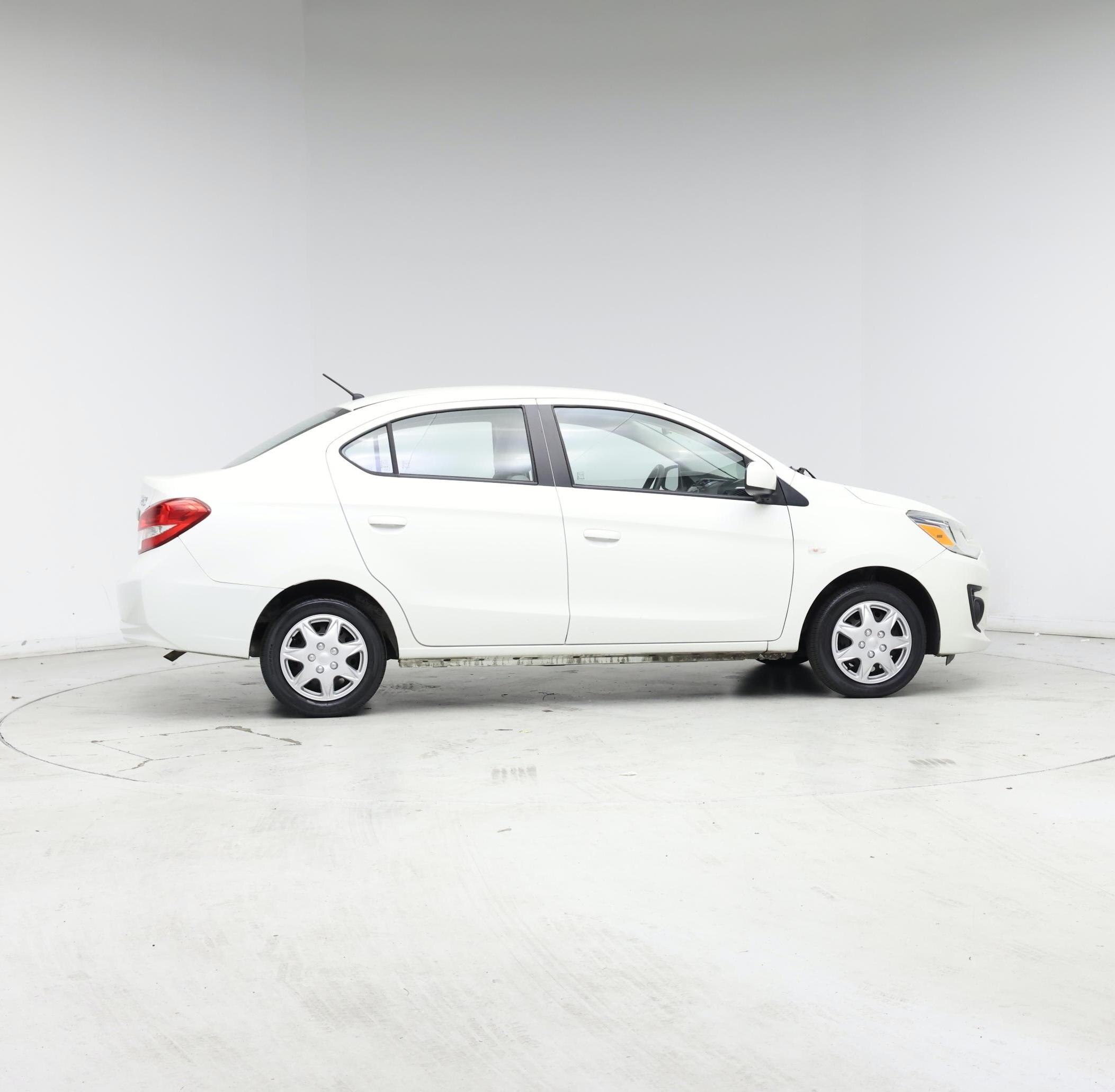 Thumbnail: 2017 Mitsubishi Mirage G4 - 7